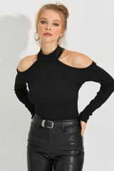بلوزة Cool & Sexy لون أسود