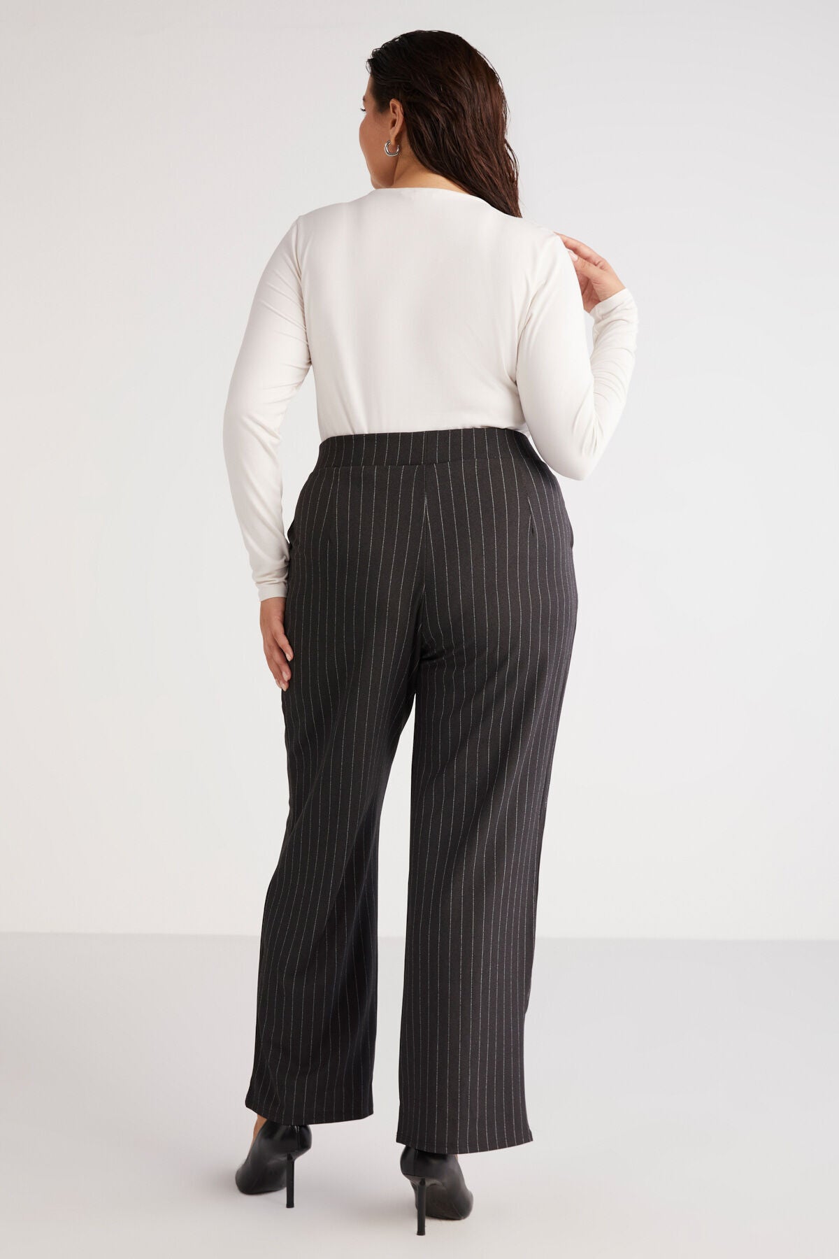 بنطال ETHIQUET لون أسود