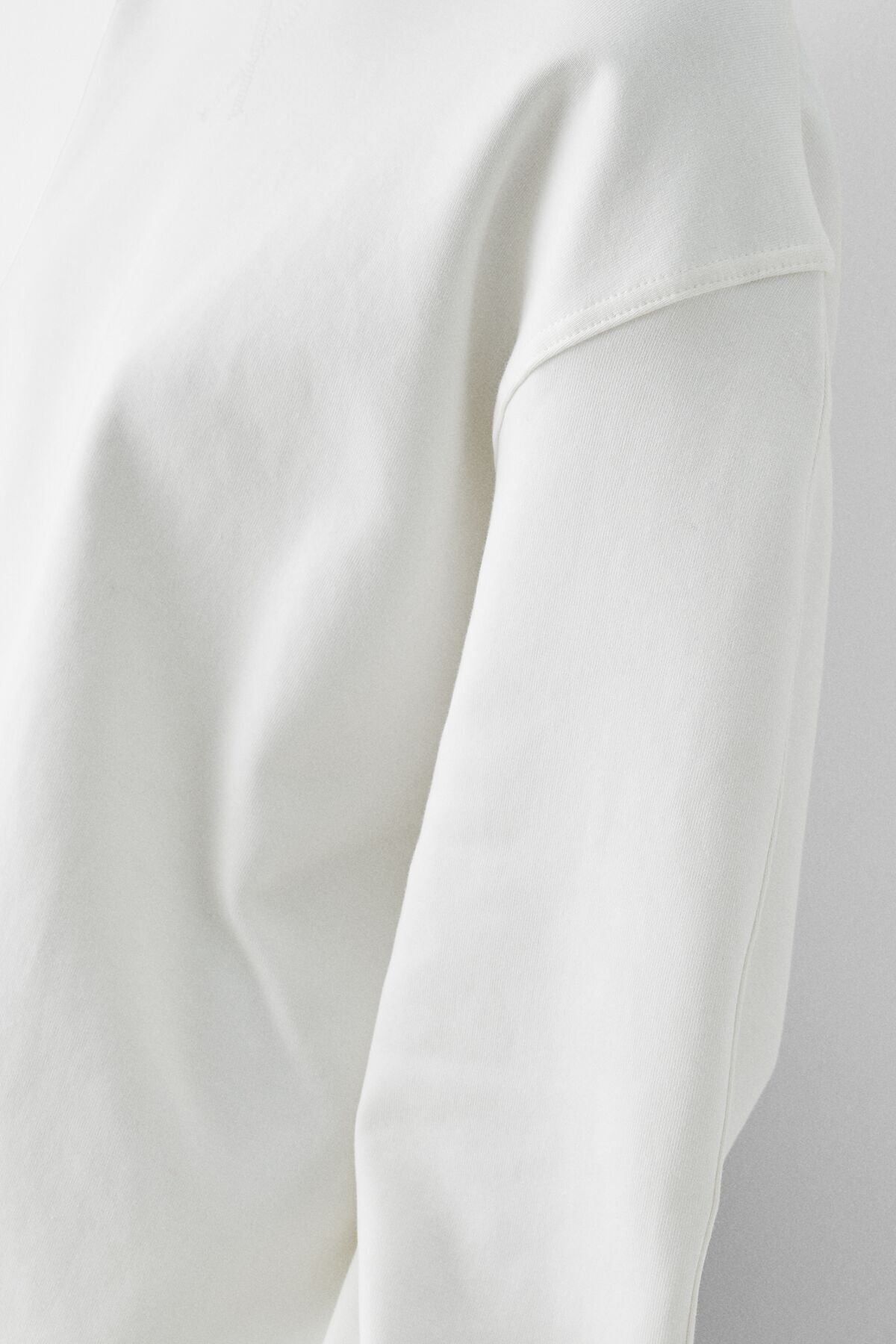 هودي Bershka لون أحمر