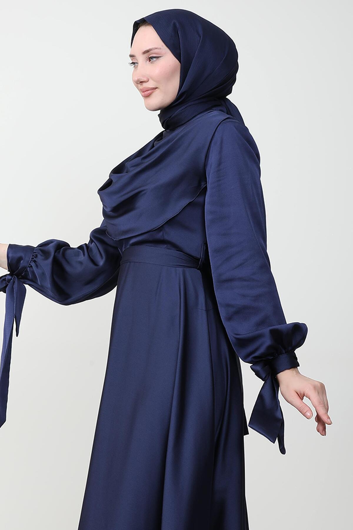 فستان سهرة giz astore لون أزرق غامق