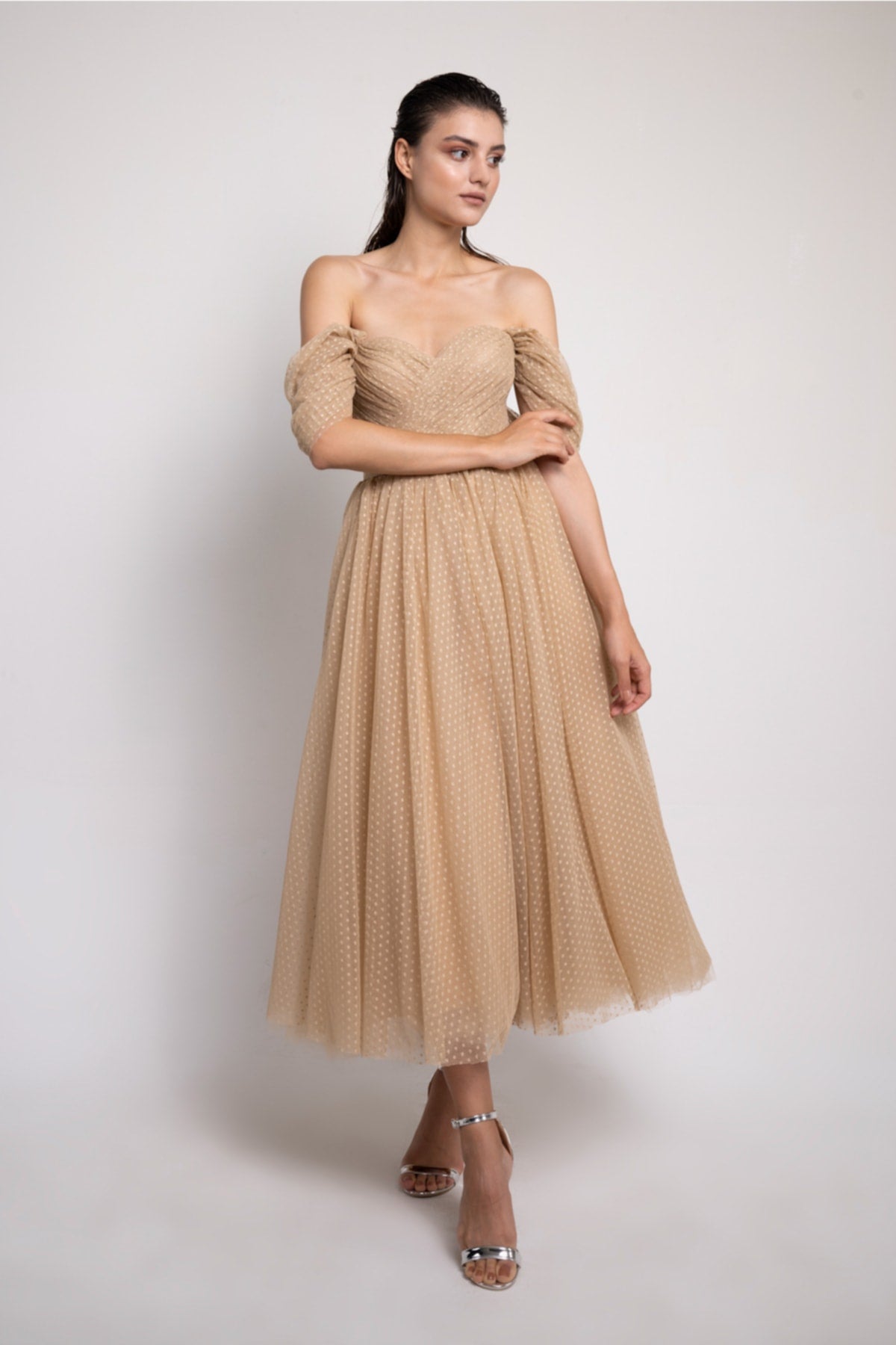 فستان سهرة Lenta Moda لون بيج