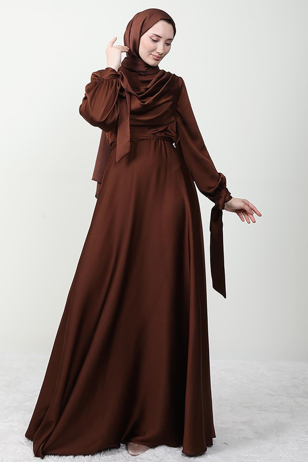 فستان سهرة giz astore لون بني