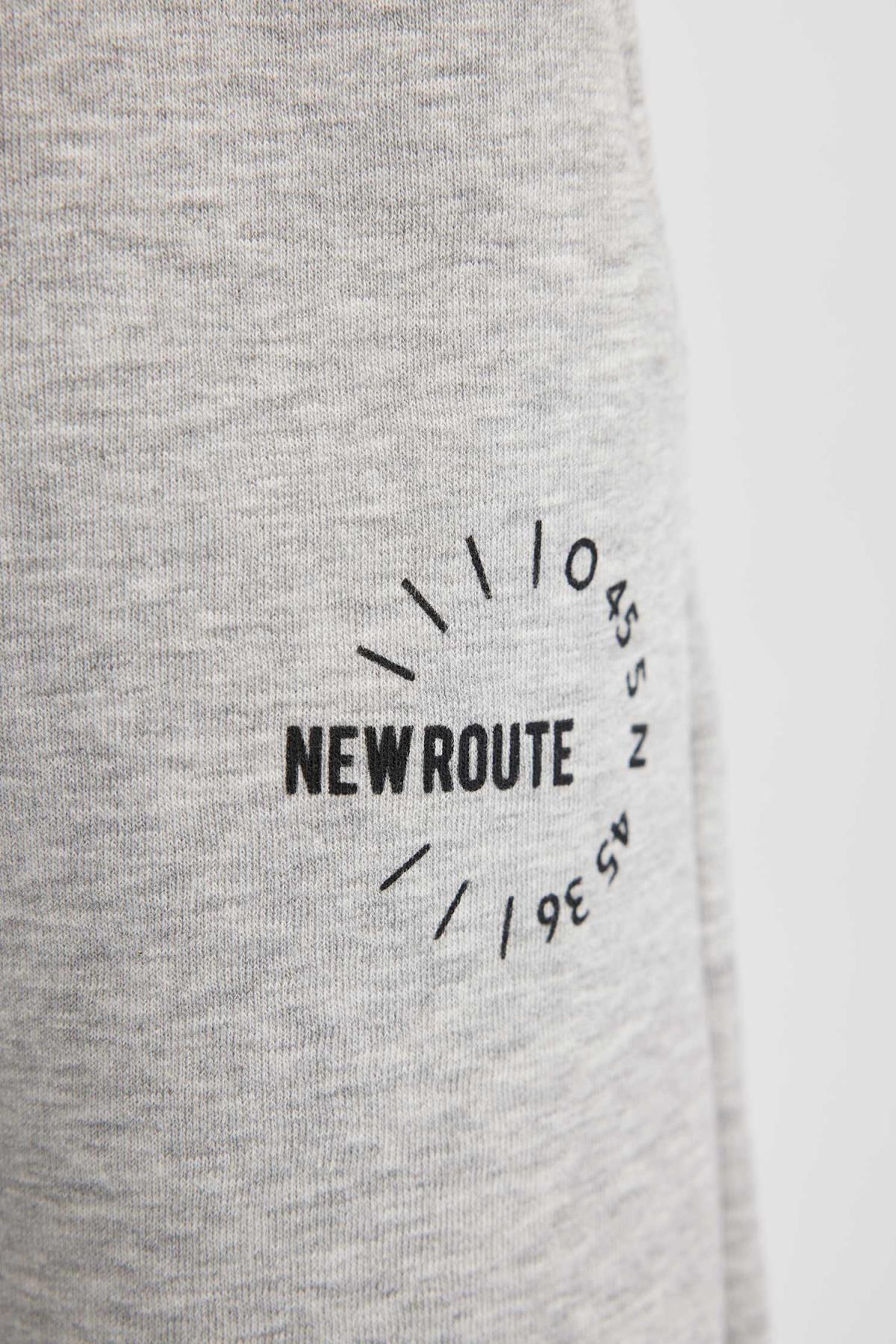 بنطال Defacto لون رمادي