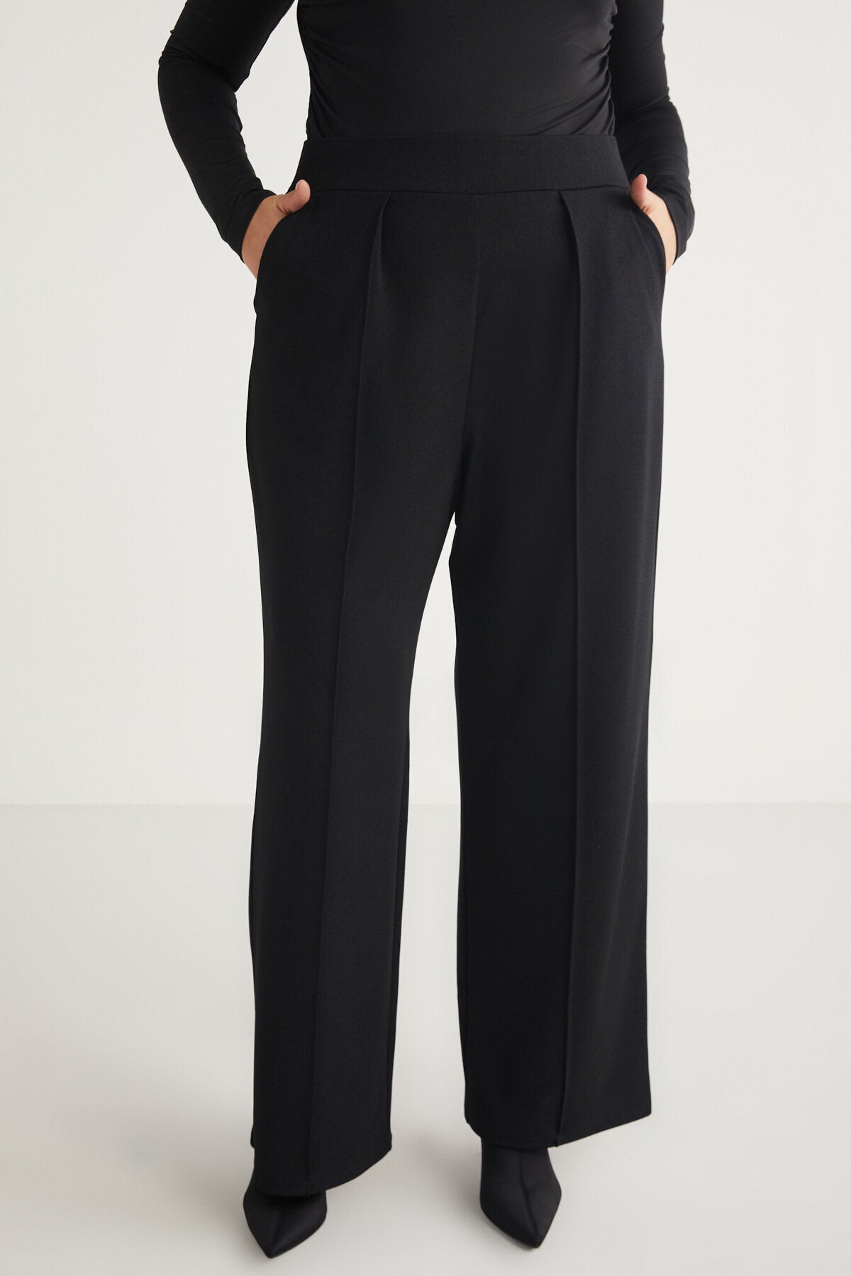 بنطال ETHIQUET لون أسود