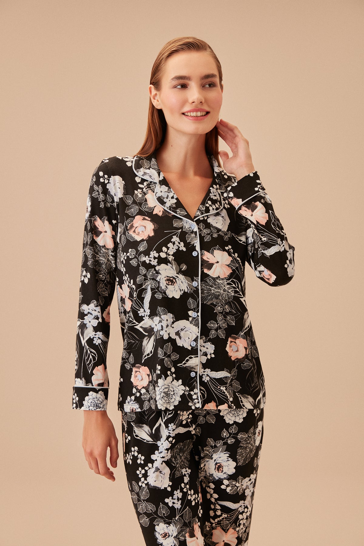 طقم بيجاما Suwen لون أسود