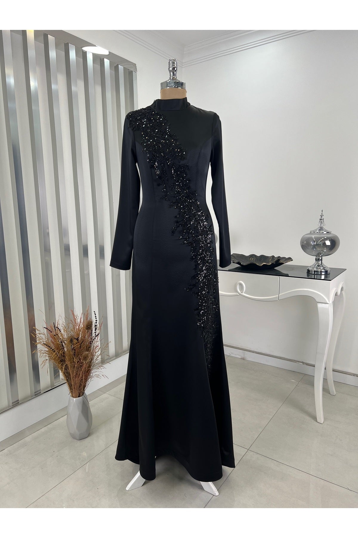 فستان سهرة Rana Zenn لون أسود