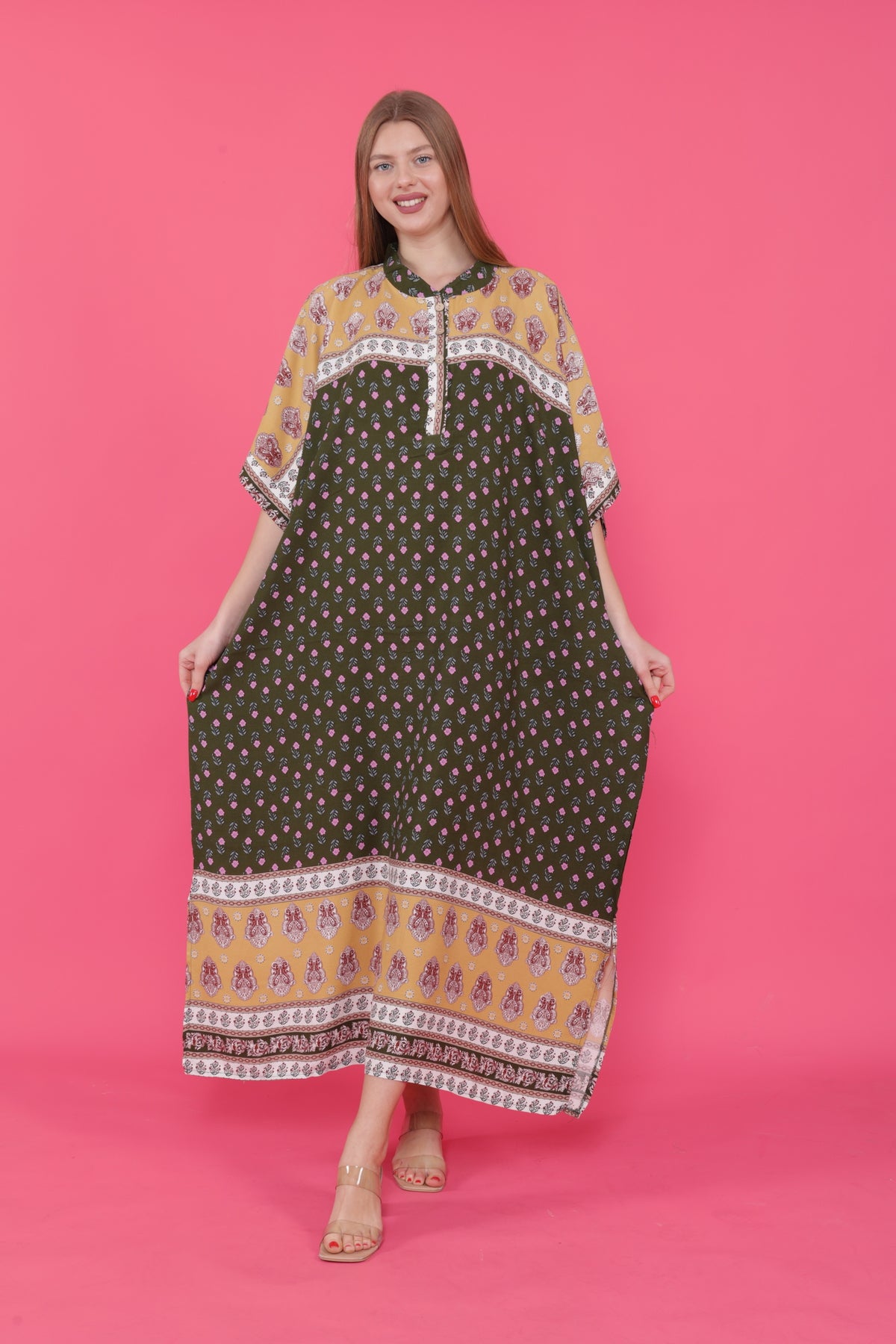فستان mervemoda لون أخضر