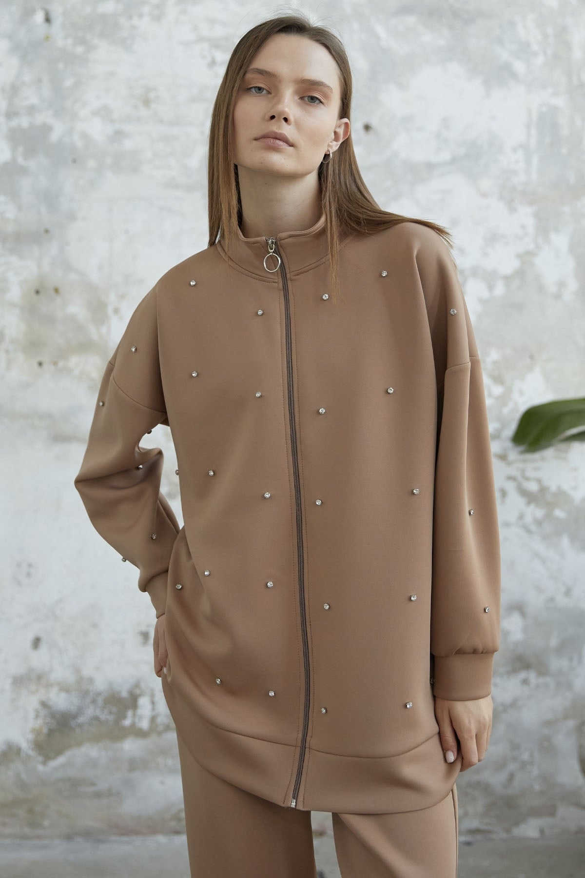 طقم InStyle لون بني