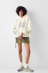 هودي Bershka لون بيج