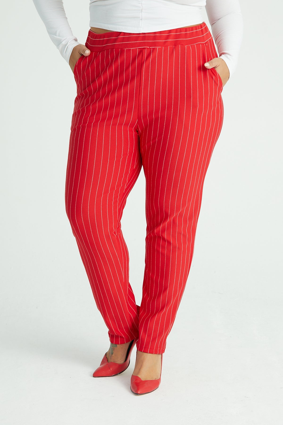 بنطال Mooi XXL لون أحمر