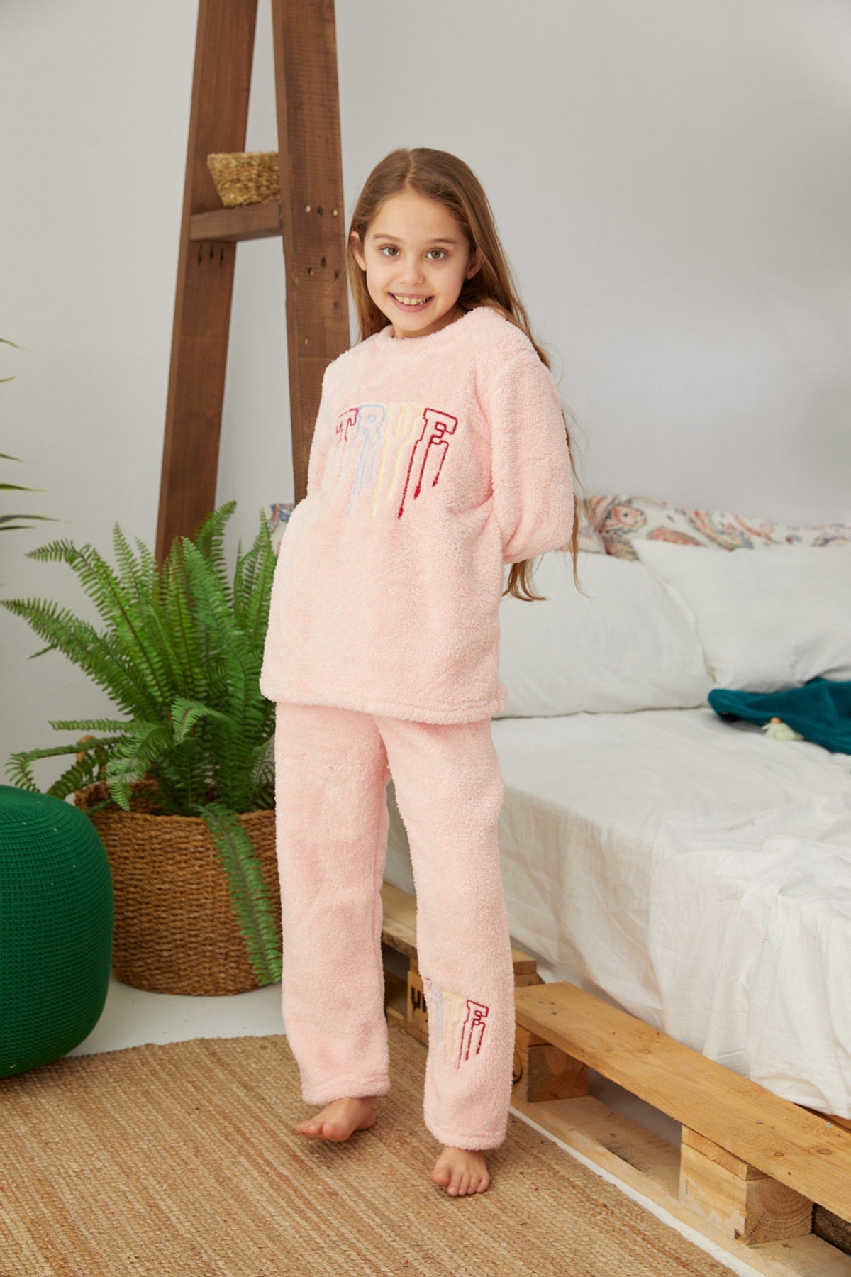 طقم بيجاما Siyah İnci لون زهري