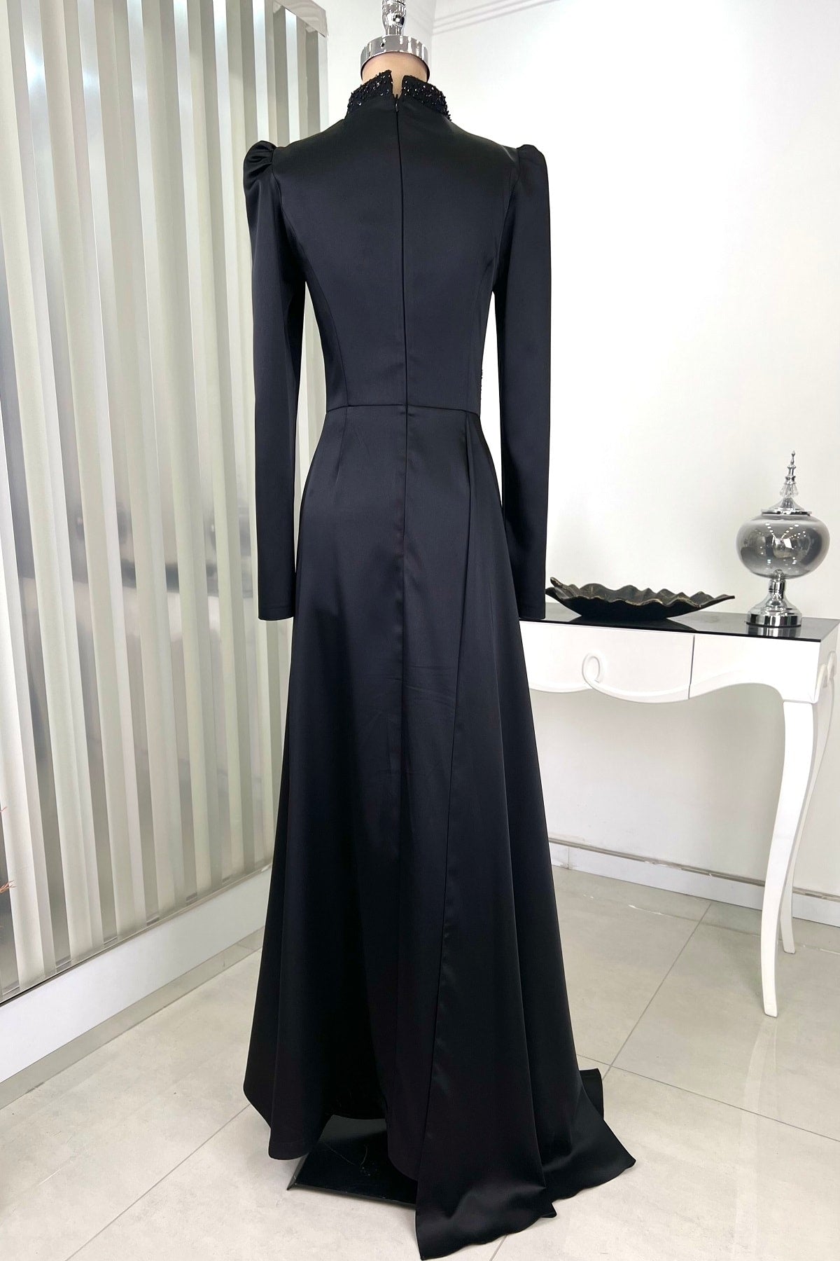 فستان سهرة Rana Zenn لون أسود