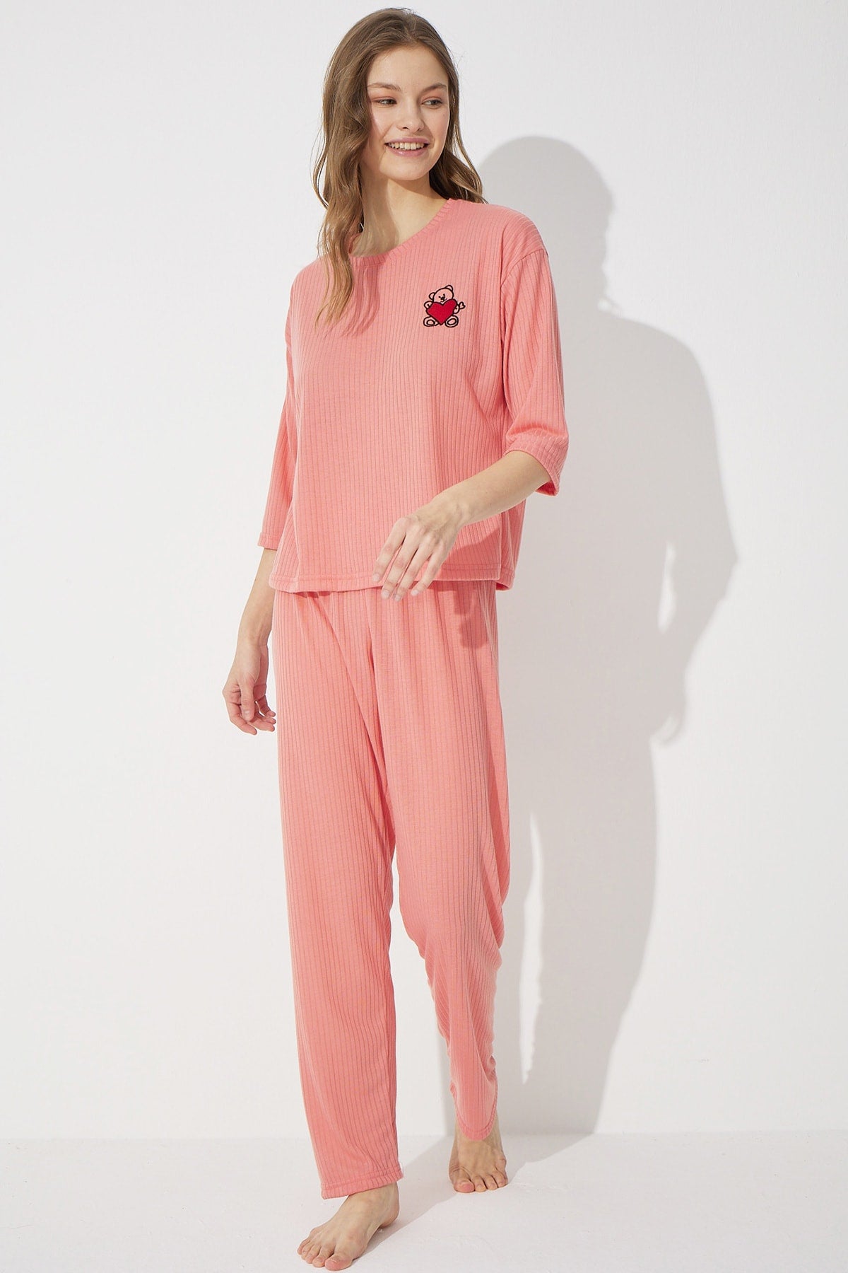 طقم بيجاما Siyah İnci لون زهري