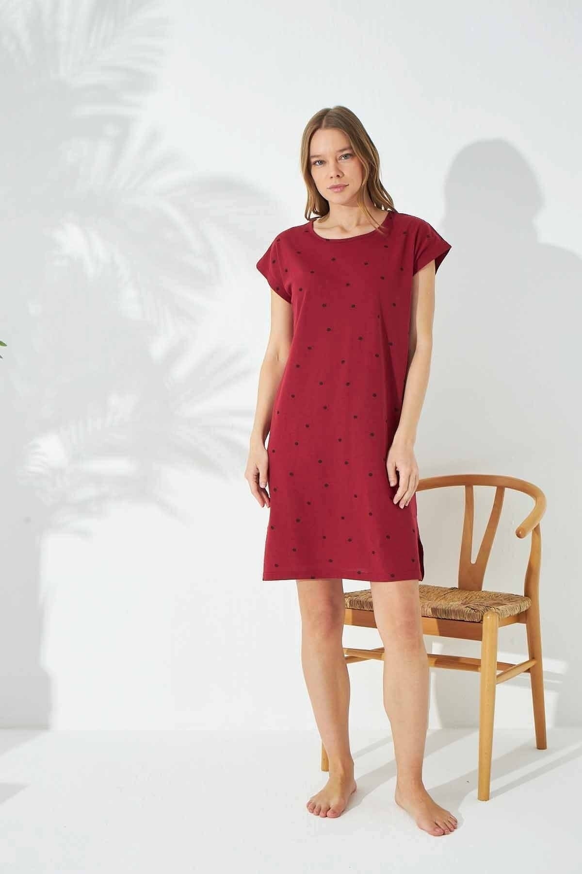 قميص النوم Siyah İnci لون بوردو