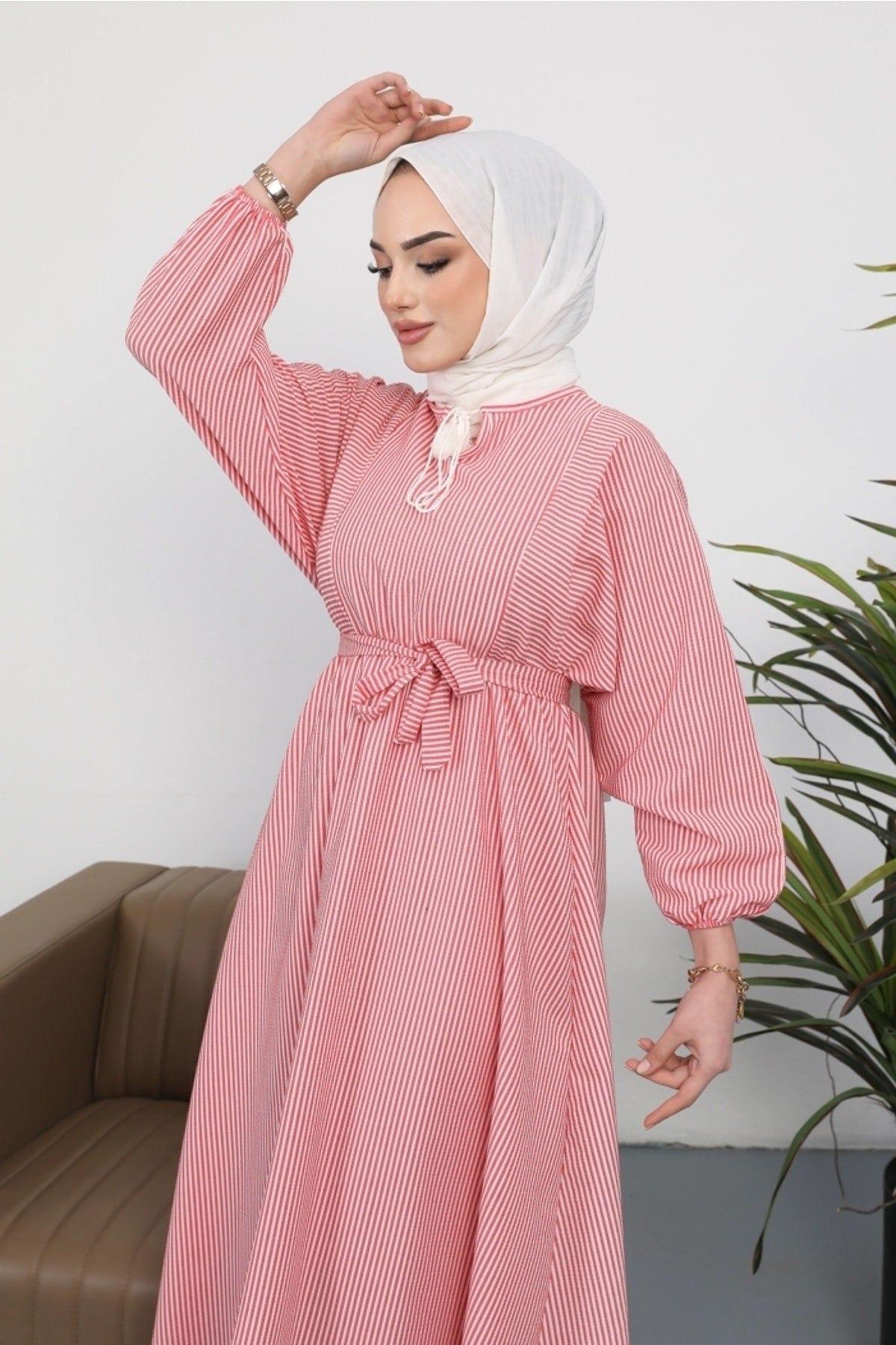 فستان Bestenur لون أحمر