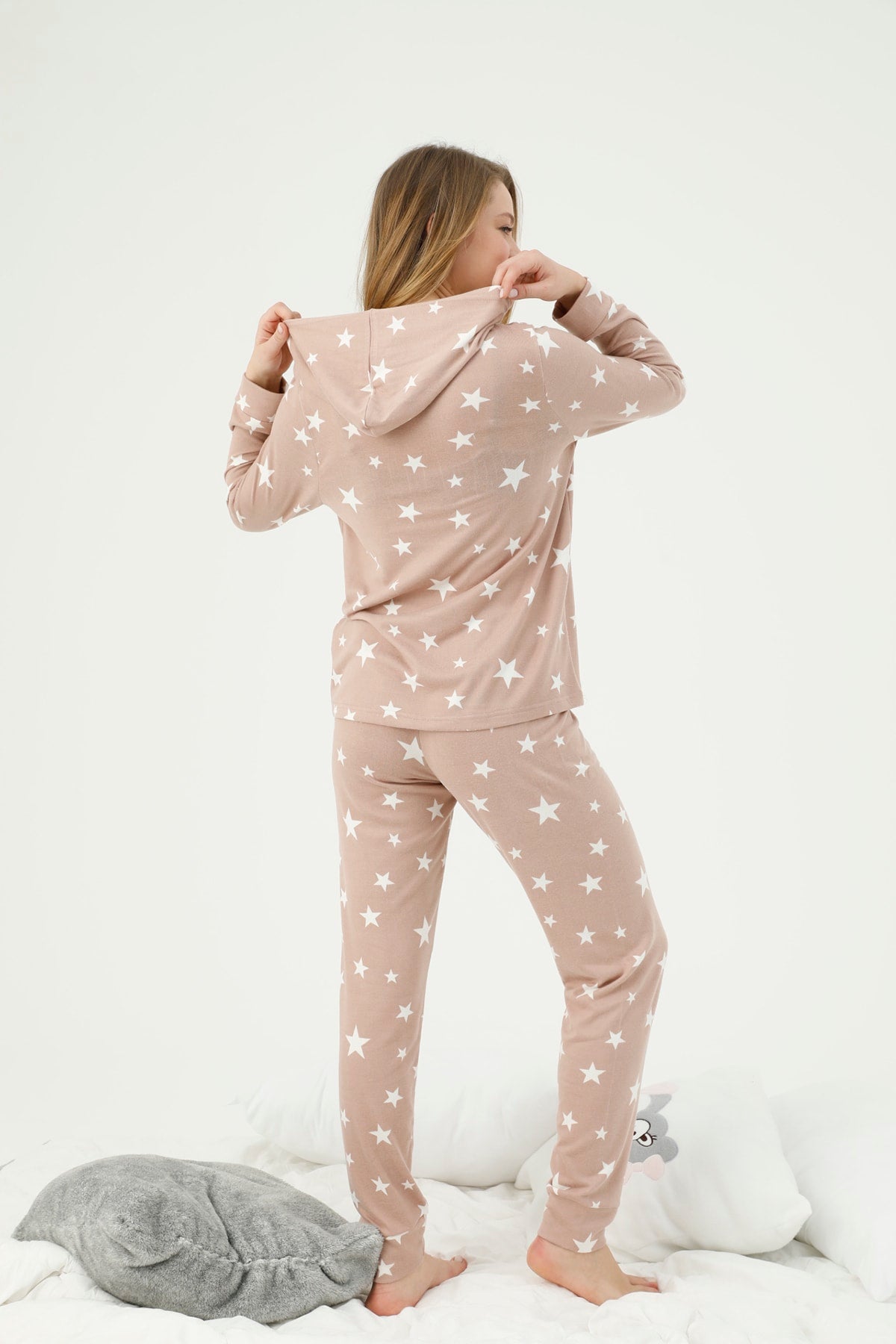 طقم بيجاما Siyah İnci لون بيج