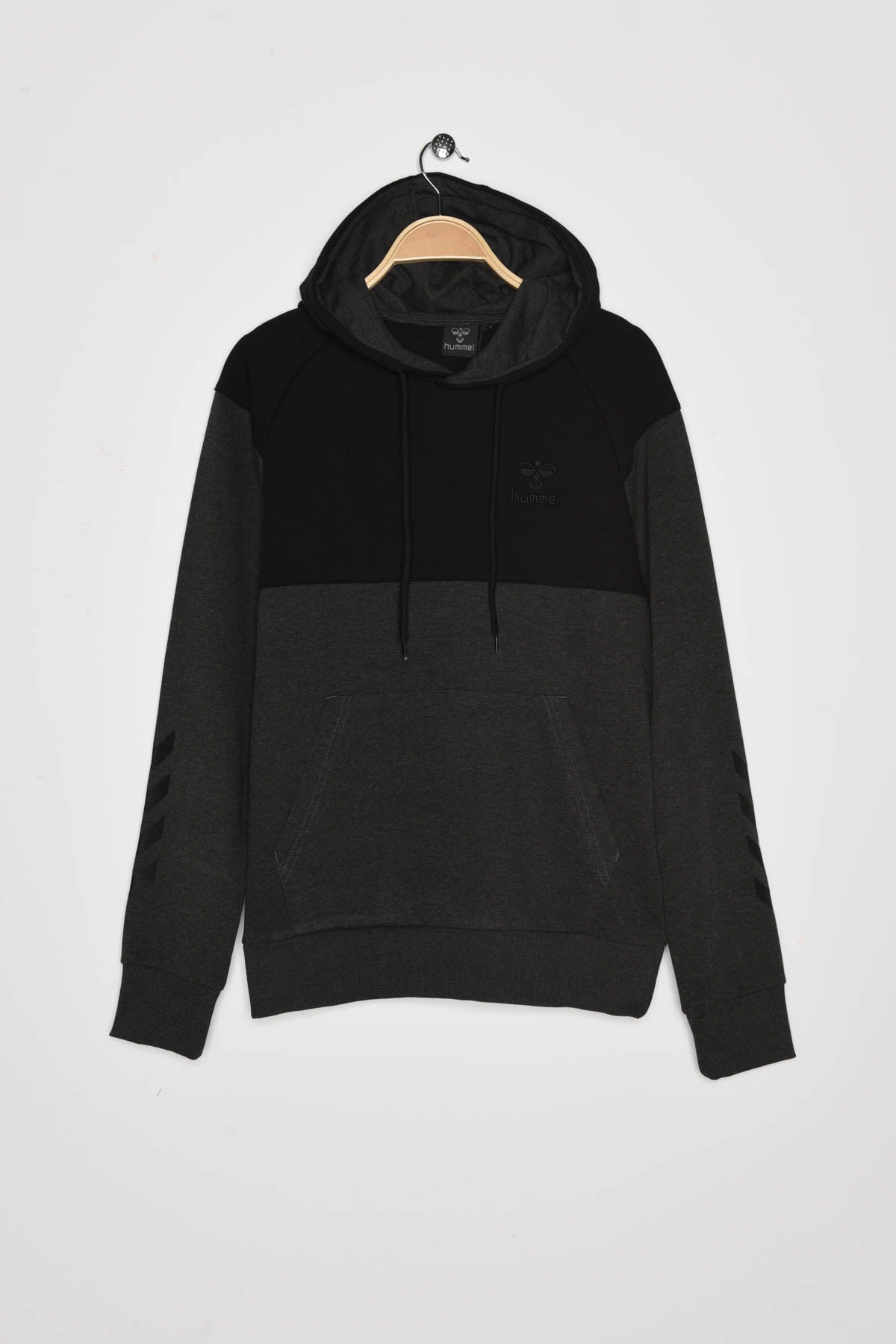 هودي hummel لون أسود