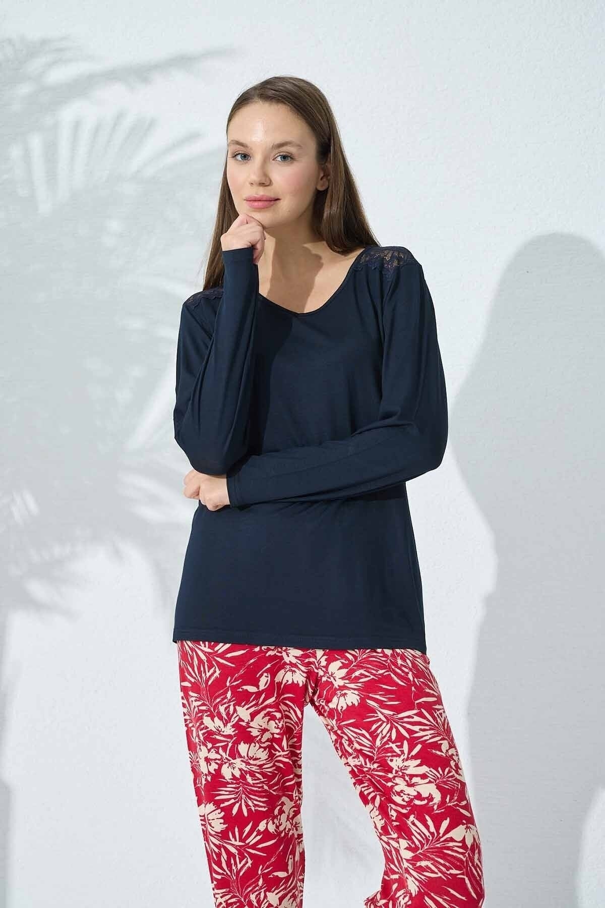 طقم بيجاما Siyah İnci لون أزرق غامق