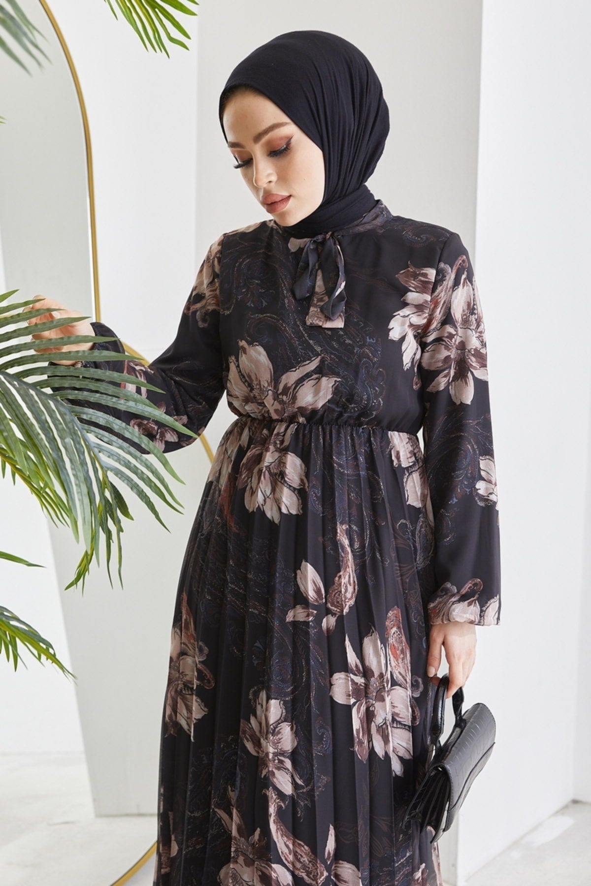فستان InStyle لون أسود