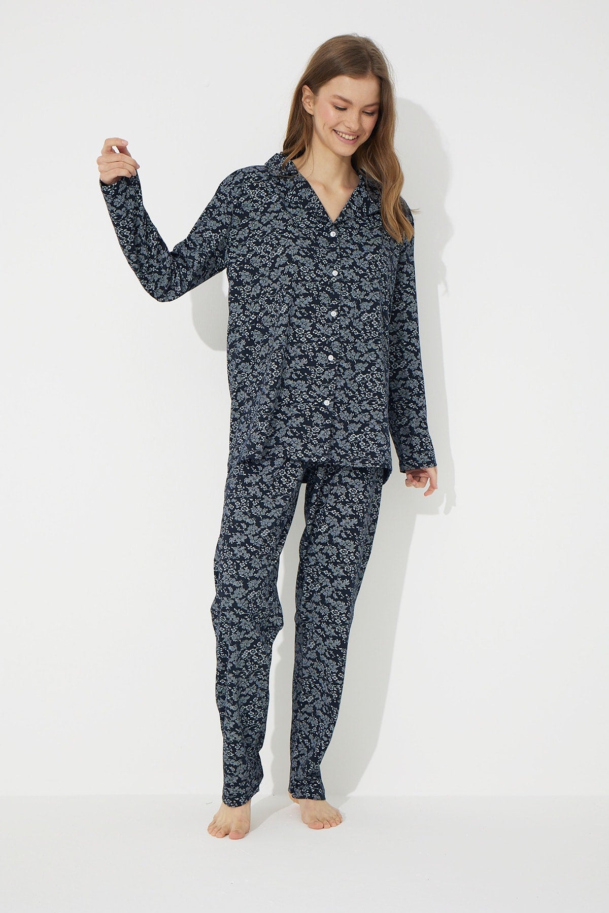 طقم بيجاما Siyah İnci لون أزرق غامق