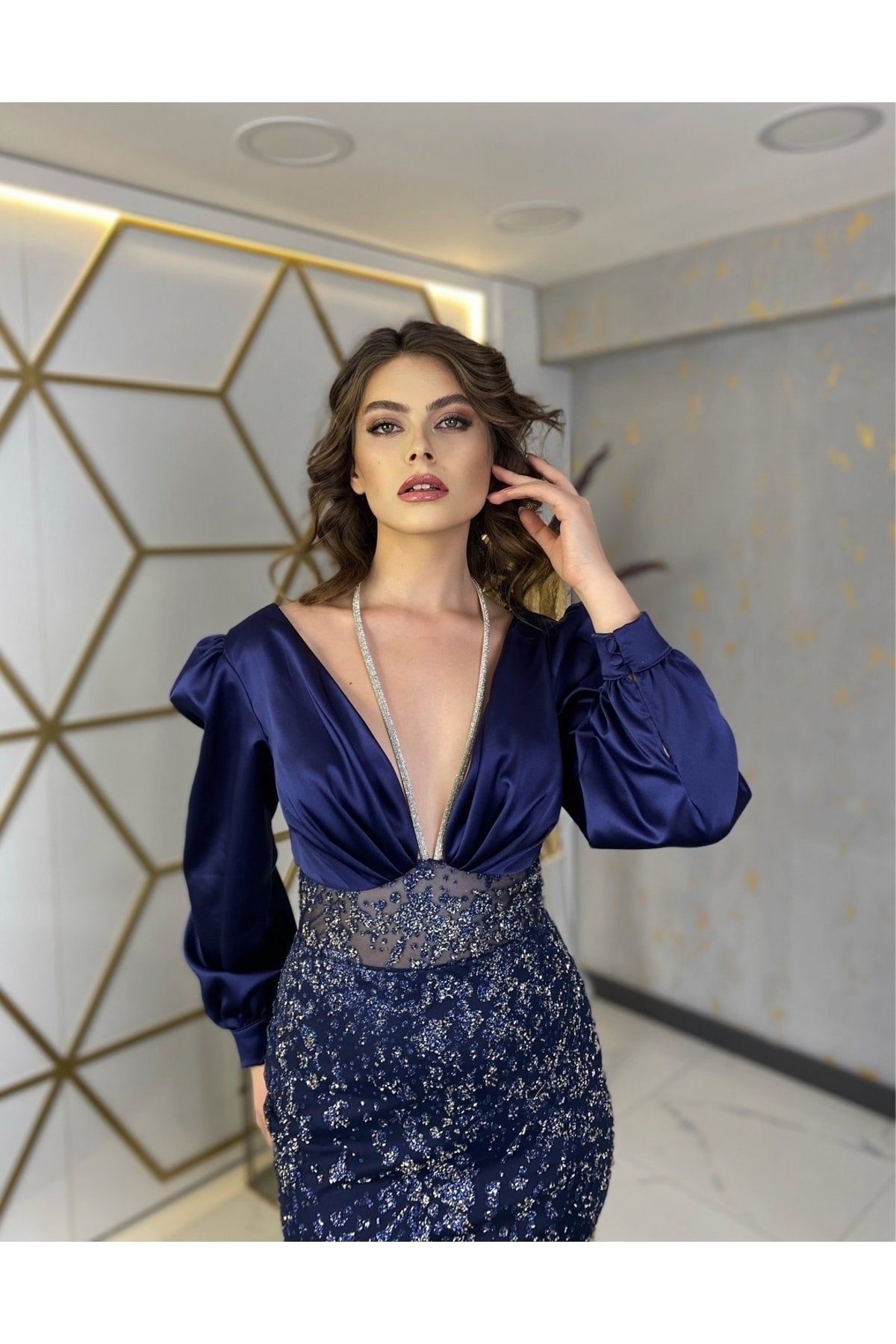 فستان سهرة PİENNAR لون أزرق غامق