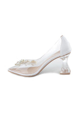 حذاء كلاسيكي بكعب DUYGUSHOESBAG لون أبيض