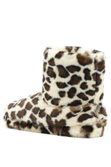 شبشب منزلي Nine West لون بني