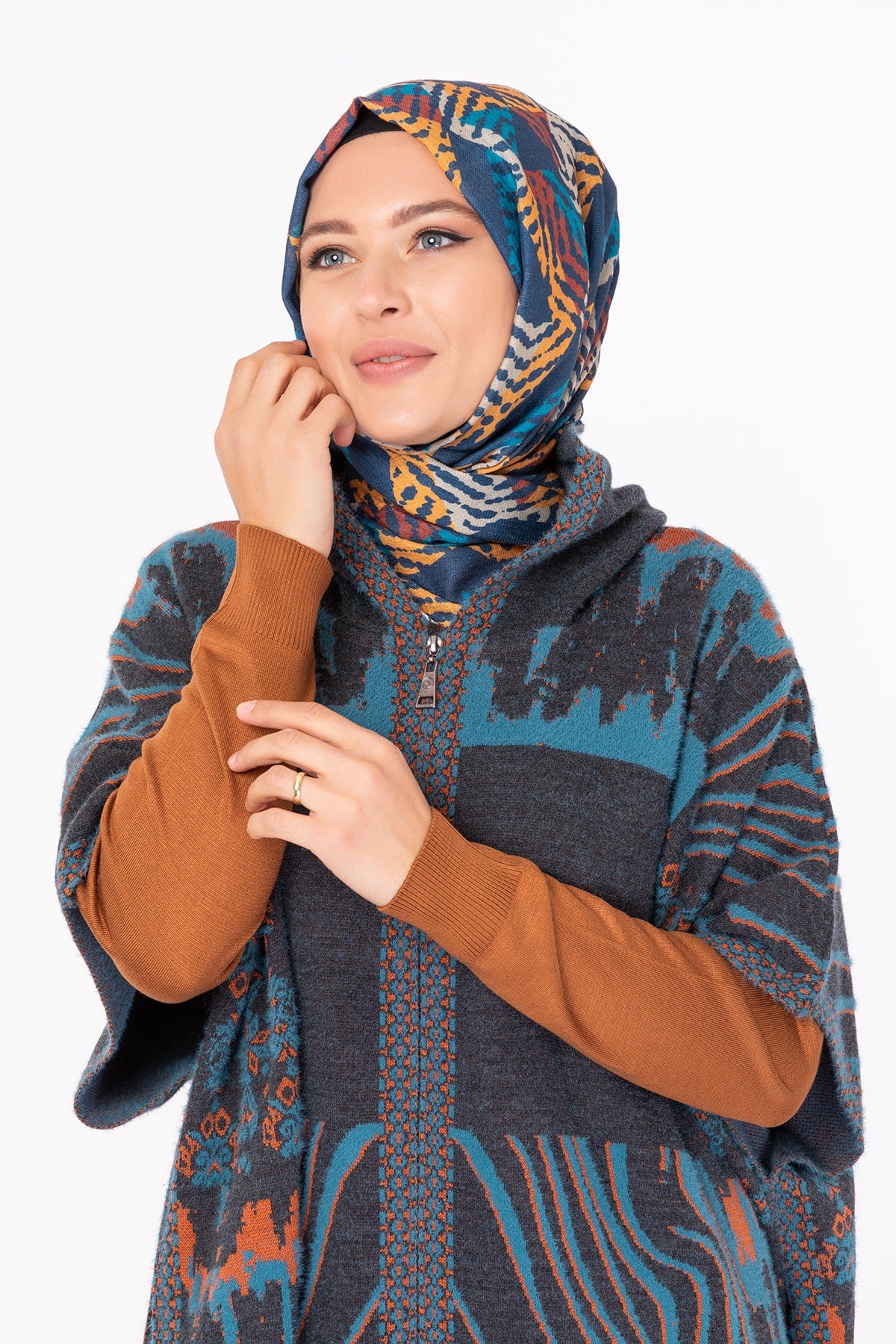 المعطف tosidra لون بني