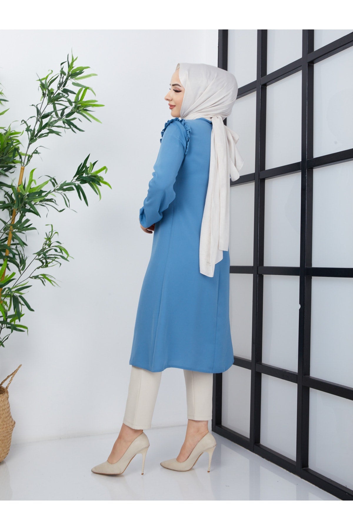 تونيك BELLİNA لون أزرق