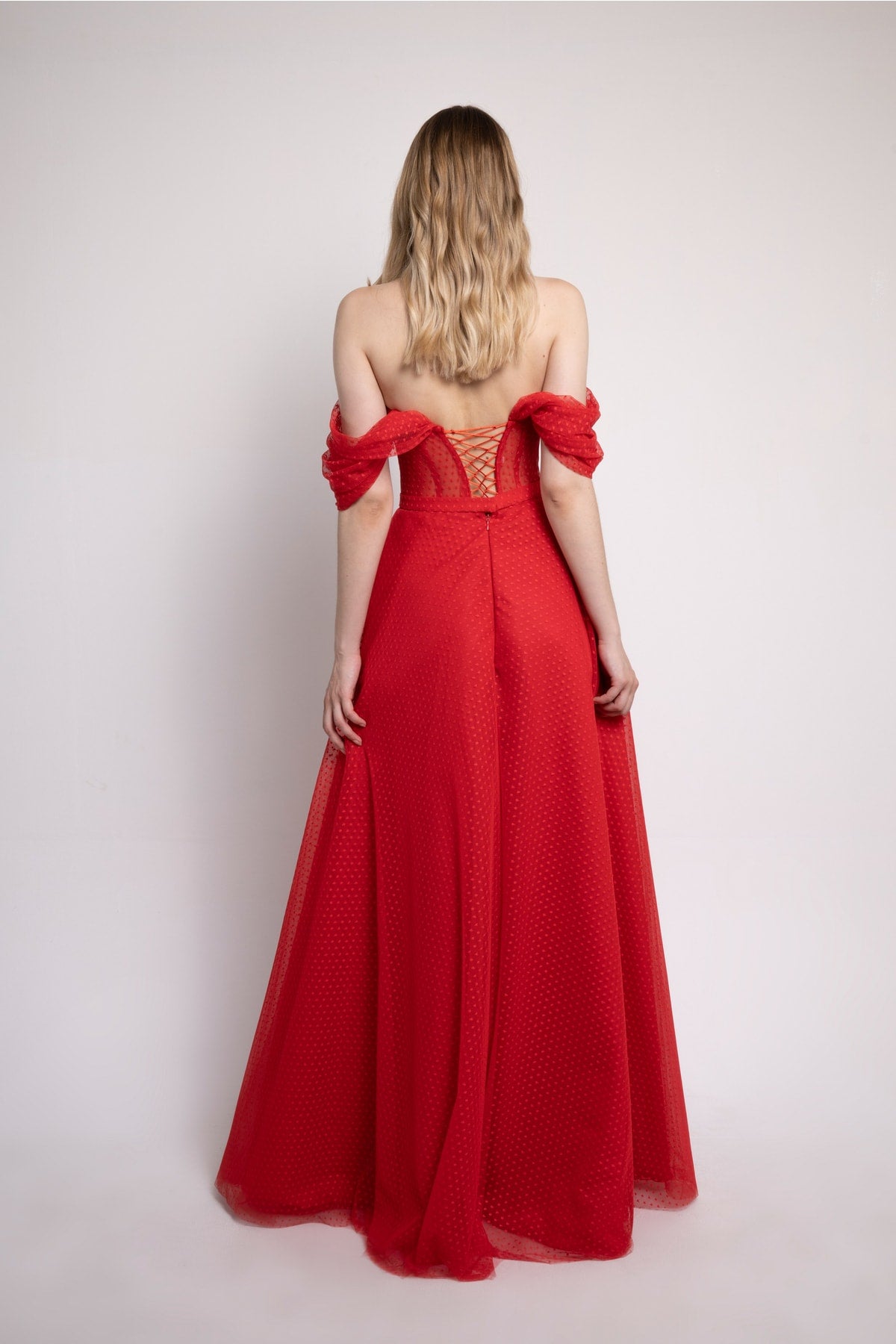فستان سهرة Lenta Moda لون أحمر