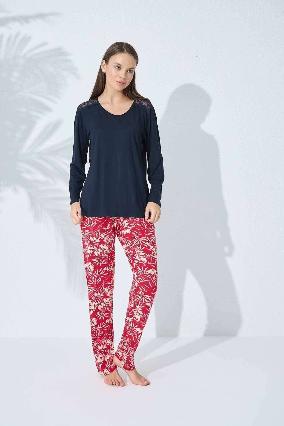 طقم بيجاما Siyah İnci لون أزرق غامق