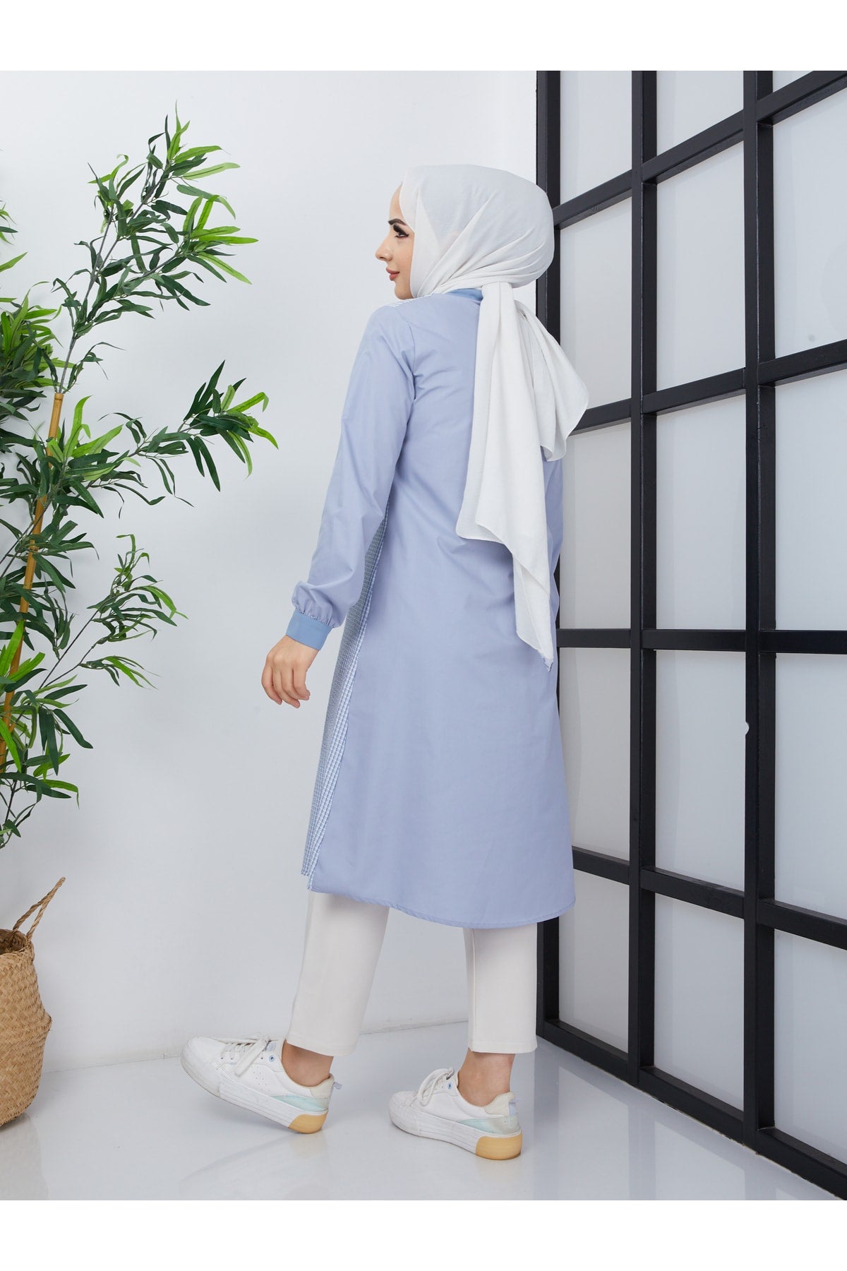 تونيك BELLİNA لون أزرق