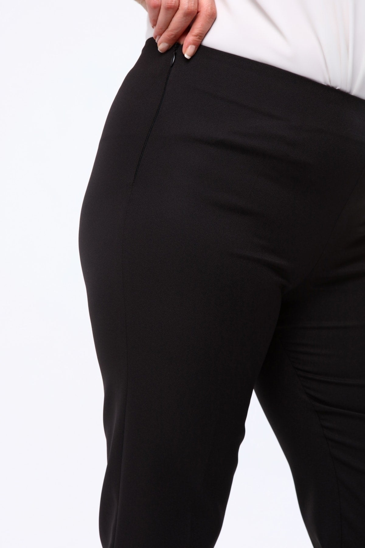 بنطال Curvy Trend لون أسود