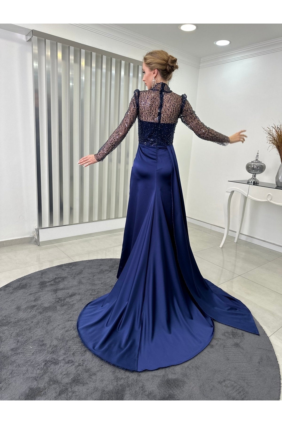 فستان سهرة Rana Zenn لون أزرق غامق