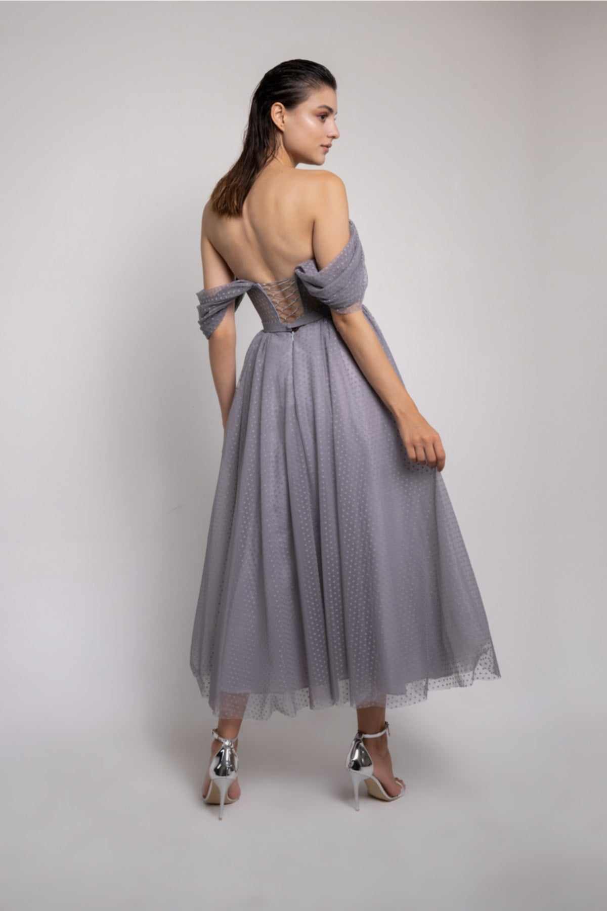 فستان سهرة Lenta Moda لون رمادي
