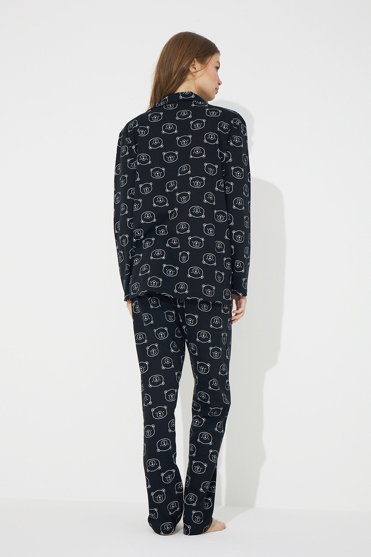 طقم بيجاما Siyah İnci لون أسود