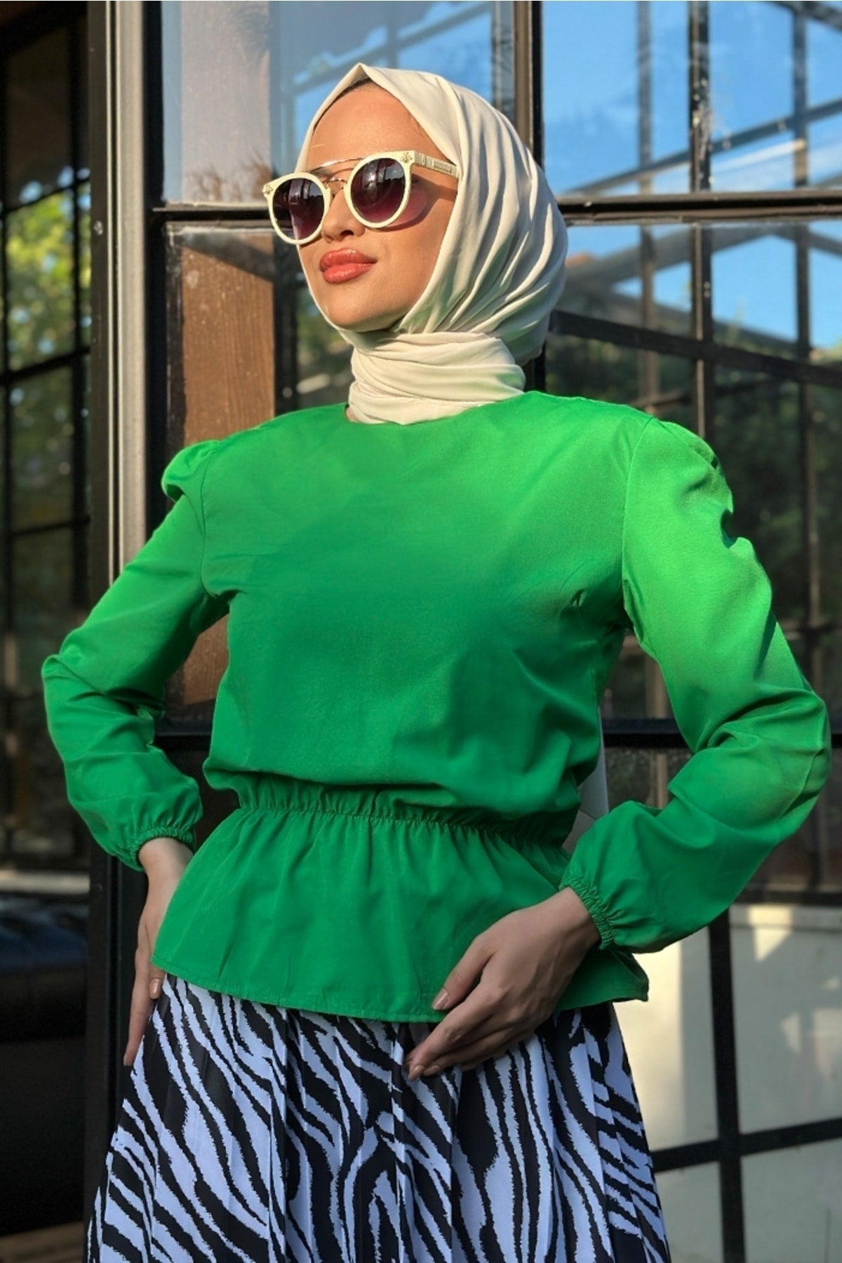 بلوزة Bestenur لون أخضر
