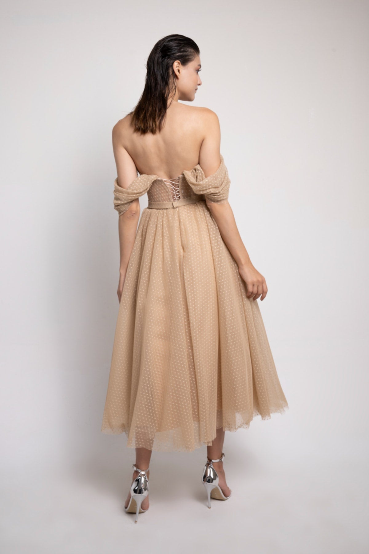 فستان سهرة Lenta Moda لون بيج