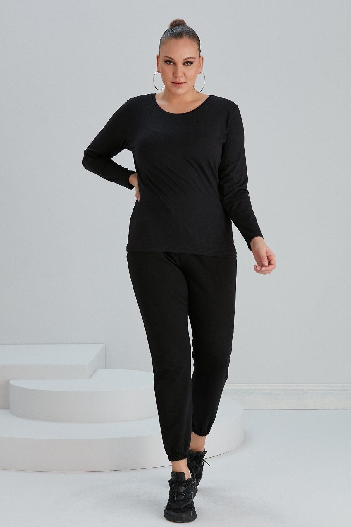 تيشيرت Rmg لون أسود