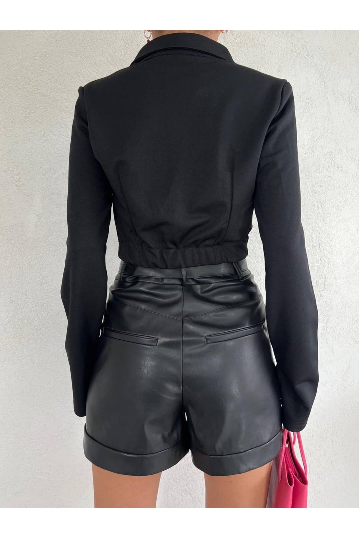 بلوزة Fav Style لون أسود