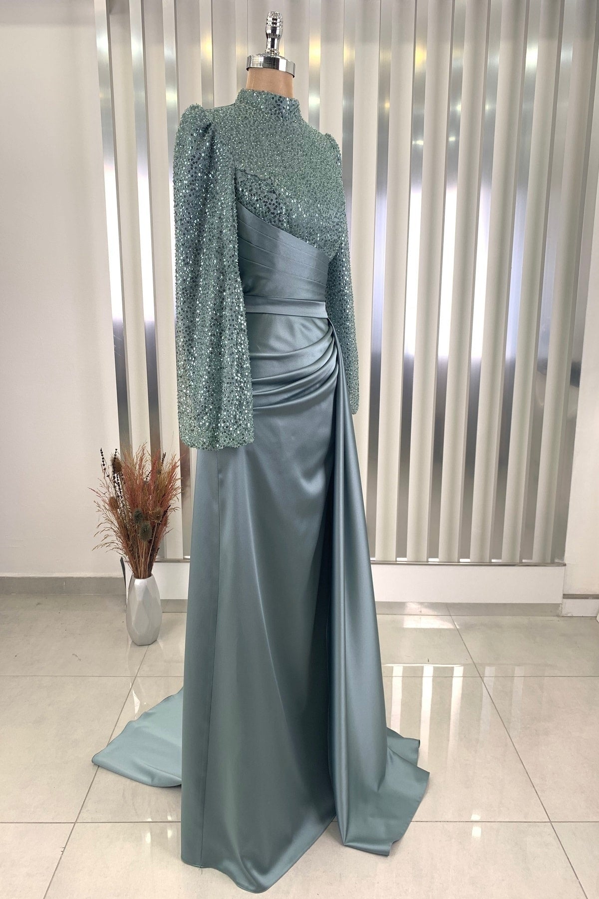 فستان سهرة Rana Zenn لون أخضر
