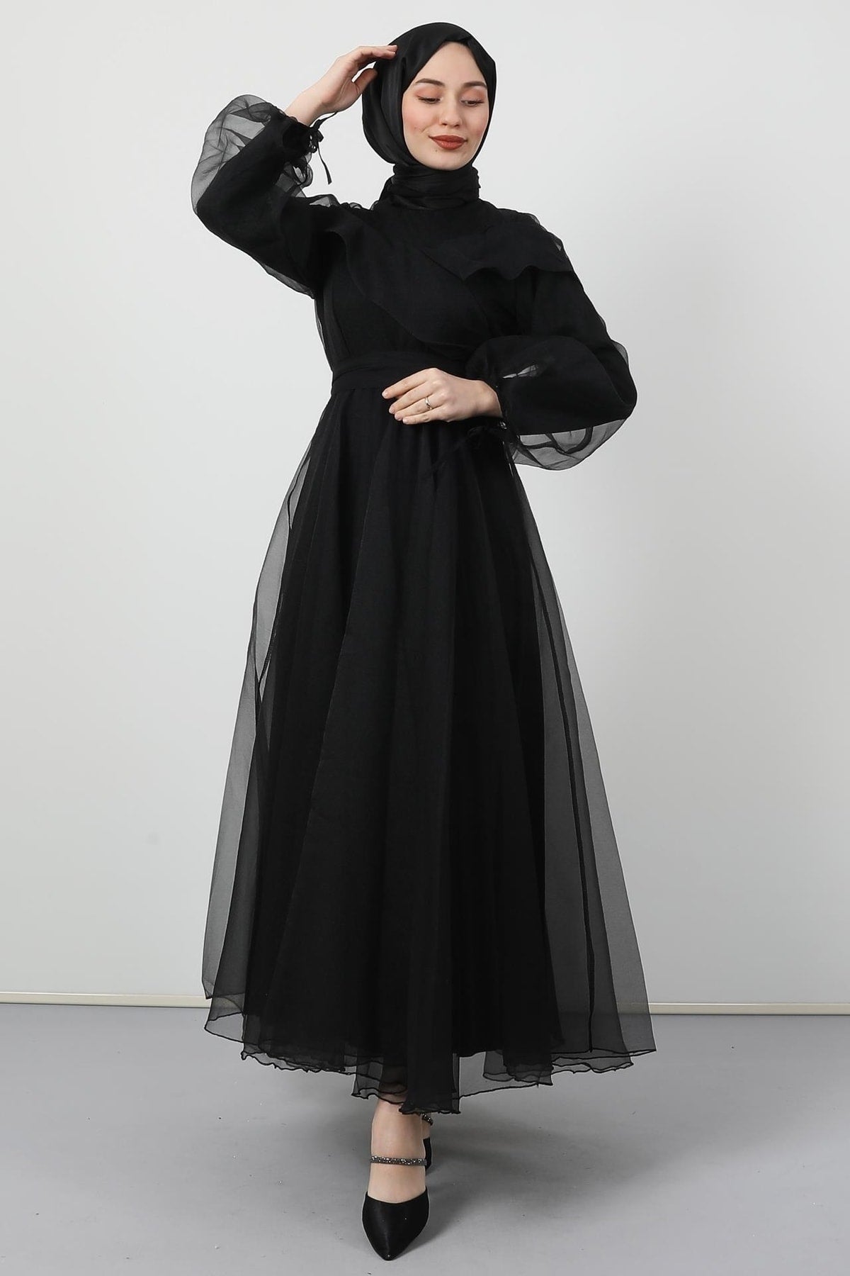 فستان سهرة giz astore لون أسود