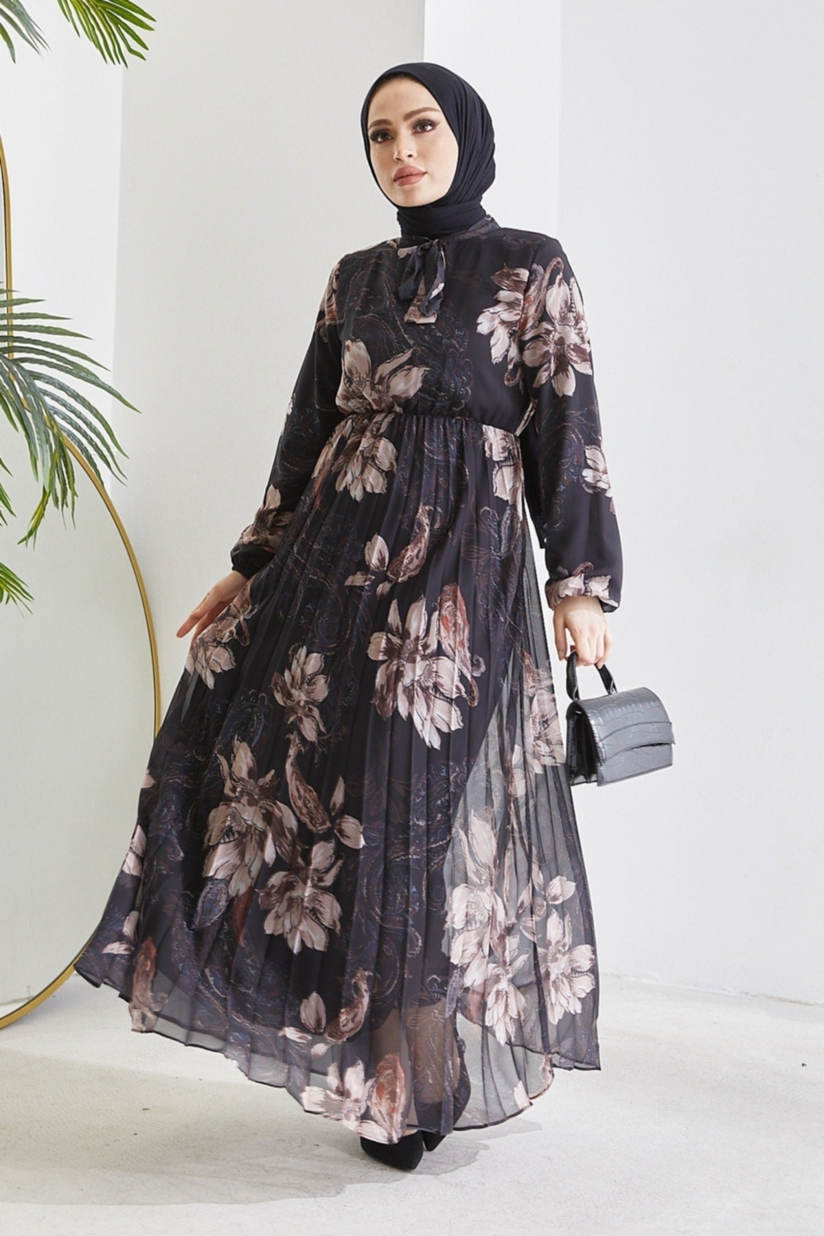 فستان InStyle لون أسود