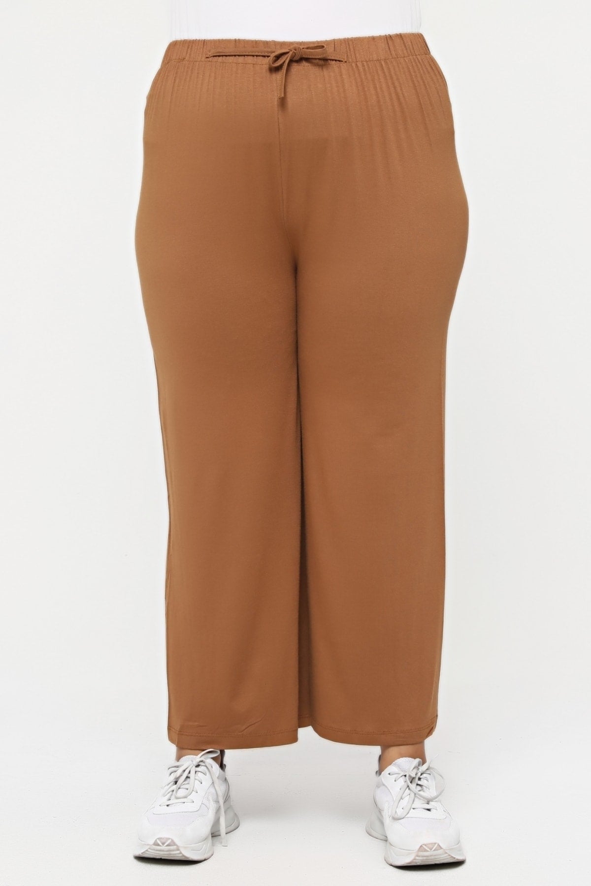 بنطال tarzımsüper لون بني