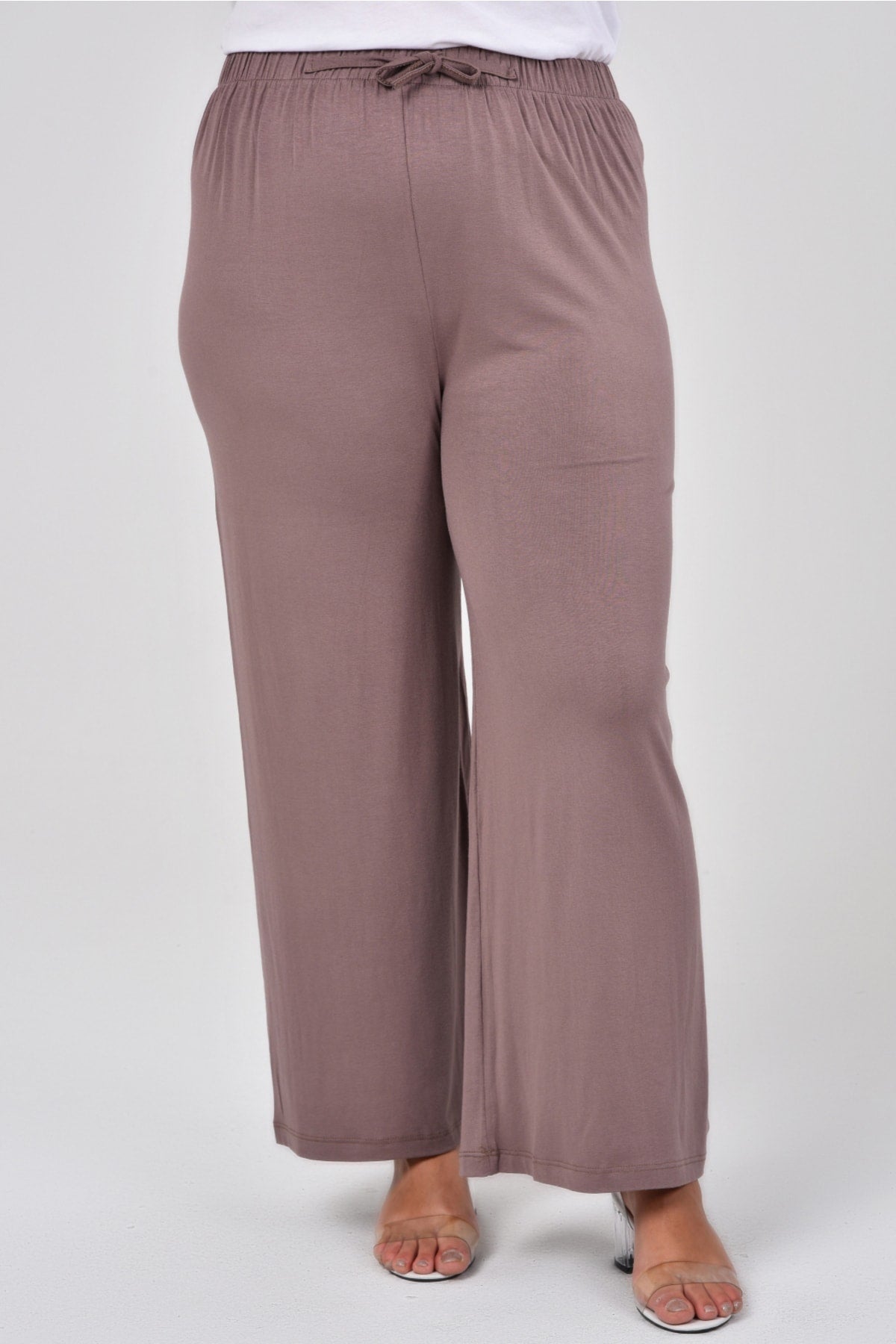 بنطال tarzımsüper لون بني