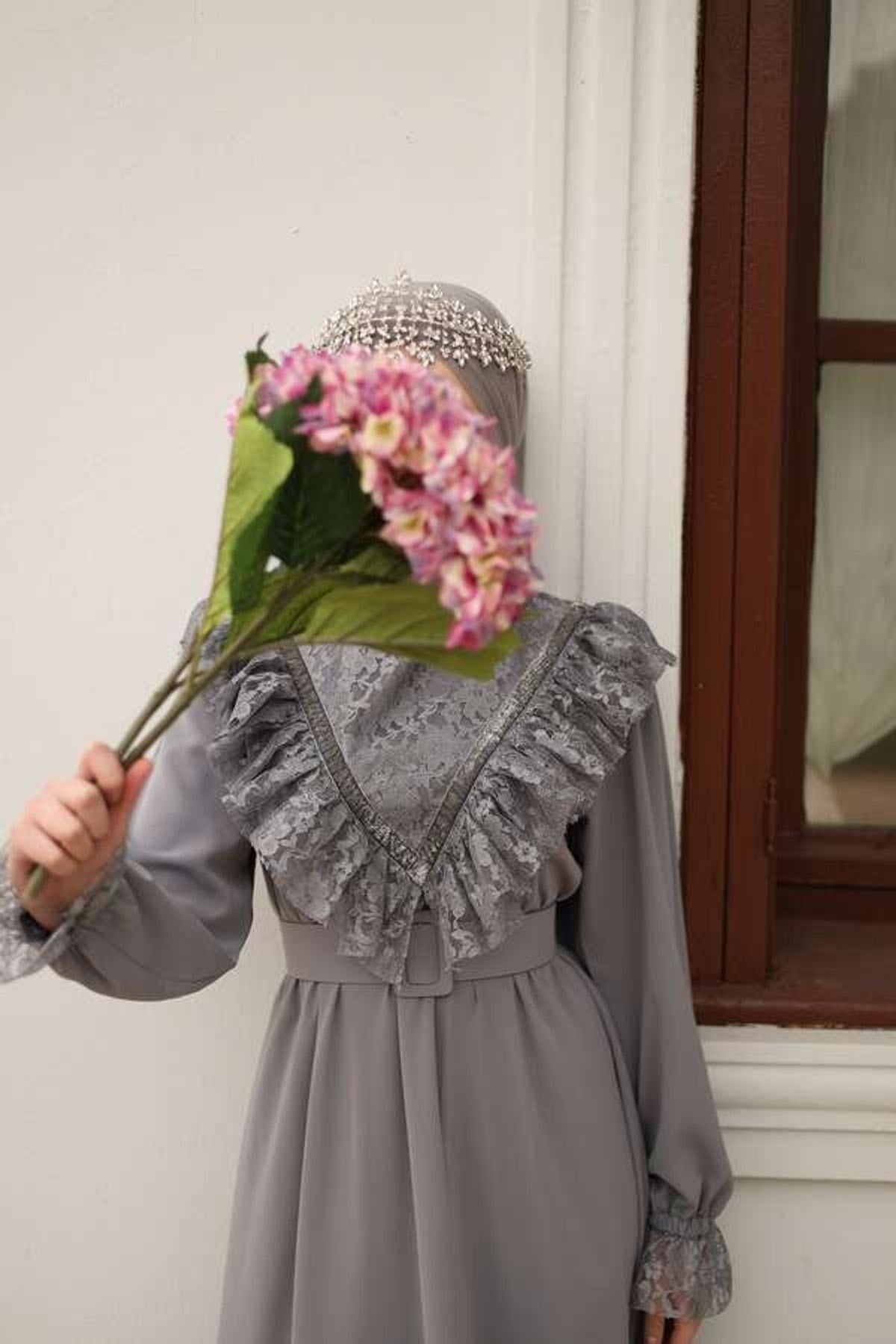فستان ESRA KEKÜLLÜOĞLU لون رمادي