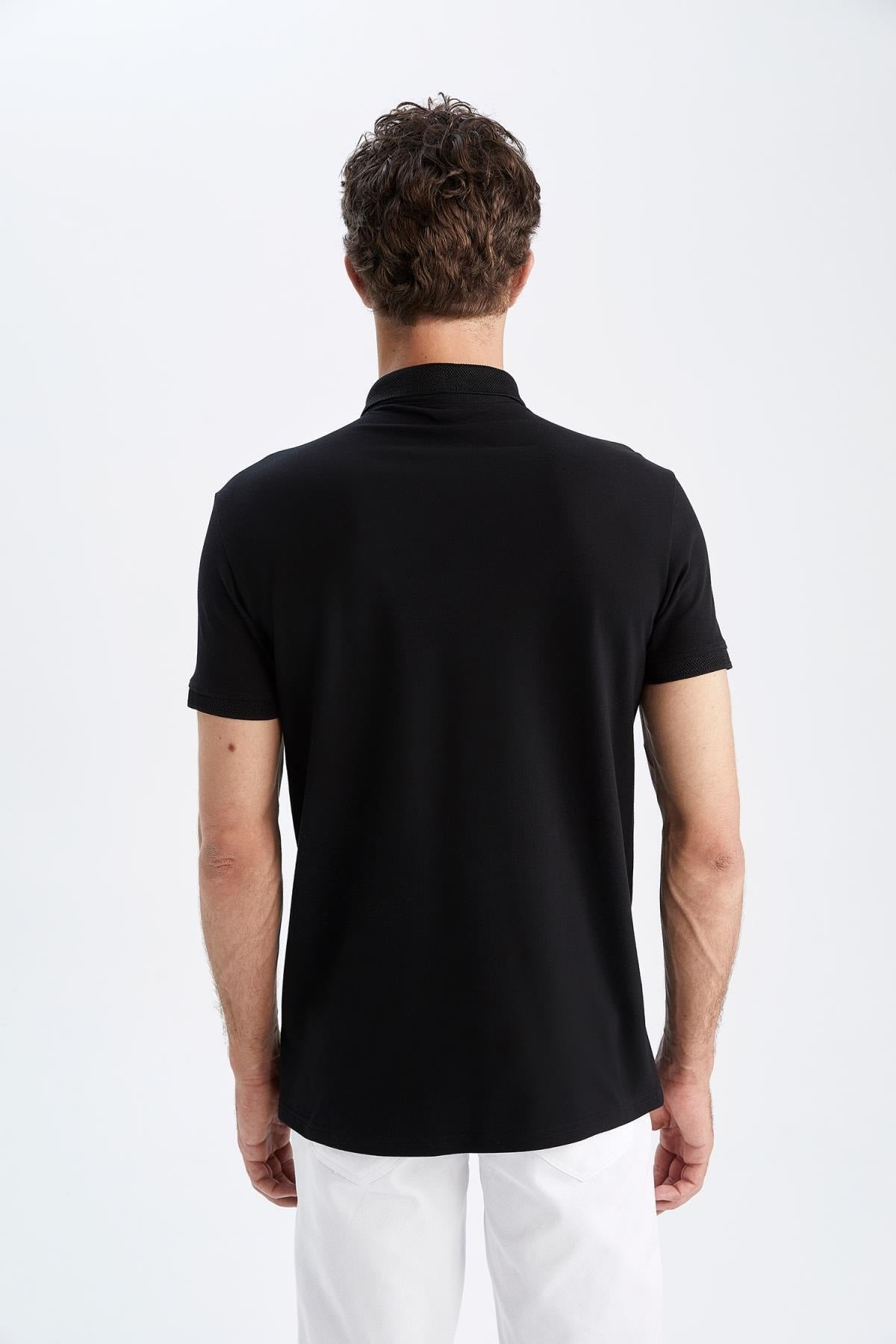 بولو ياكا تي شيرت Defacto لون أسود