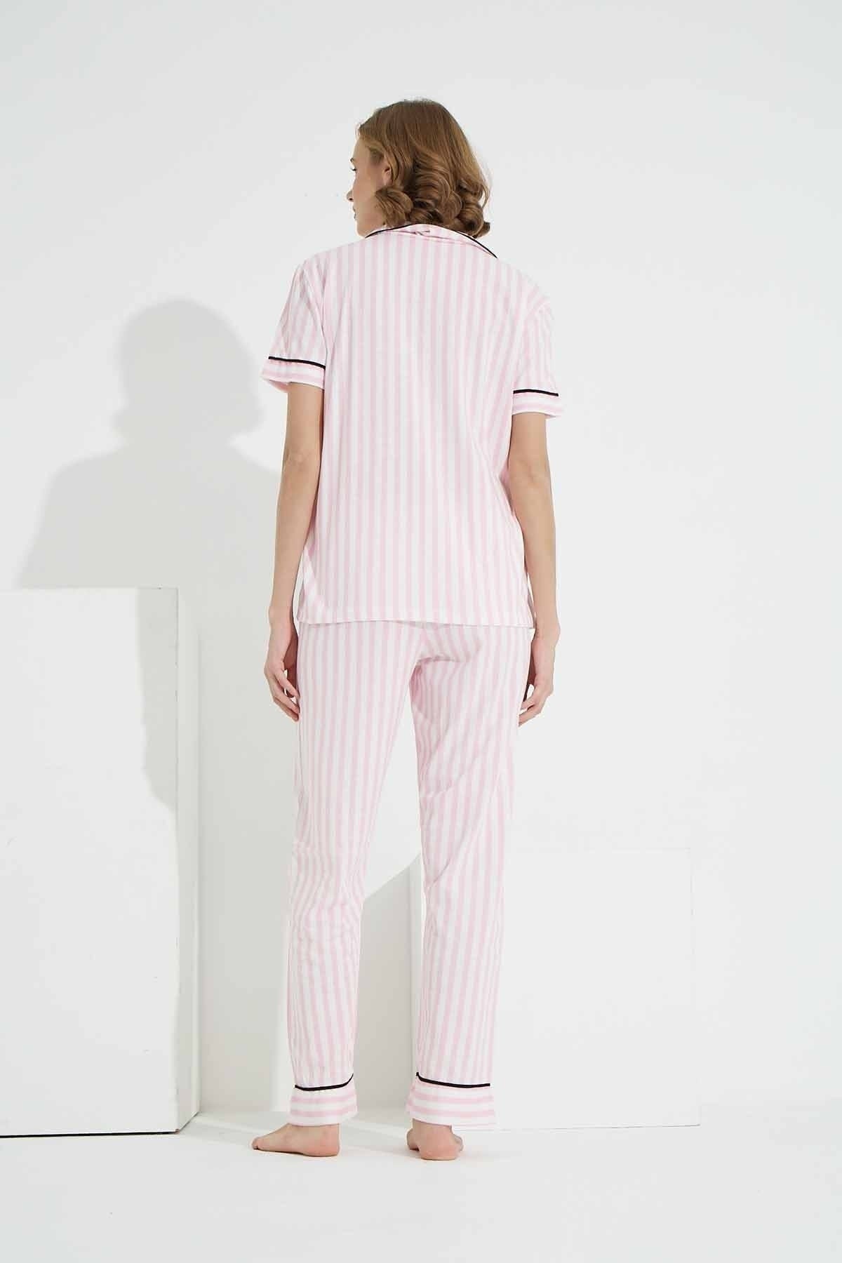 طقم بيجاما Siyah İnci لون زهري