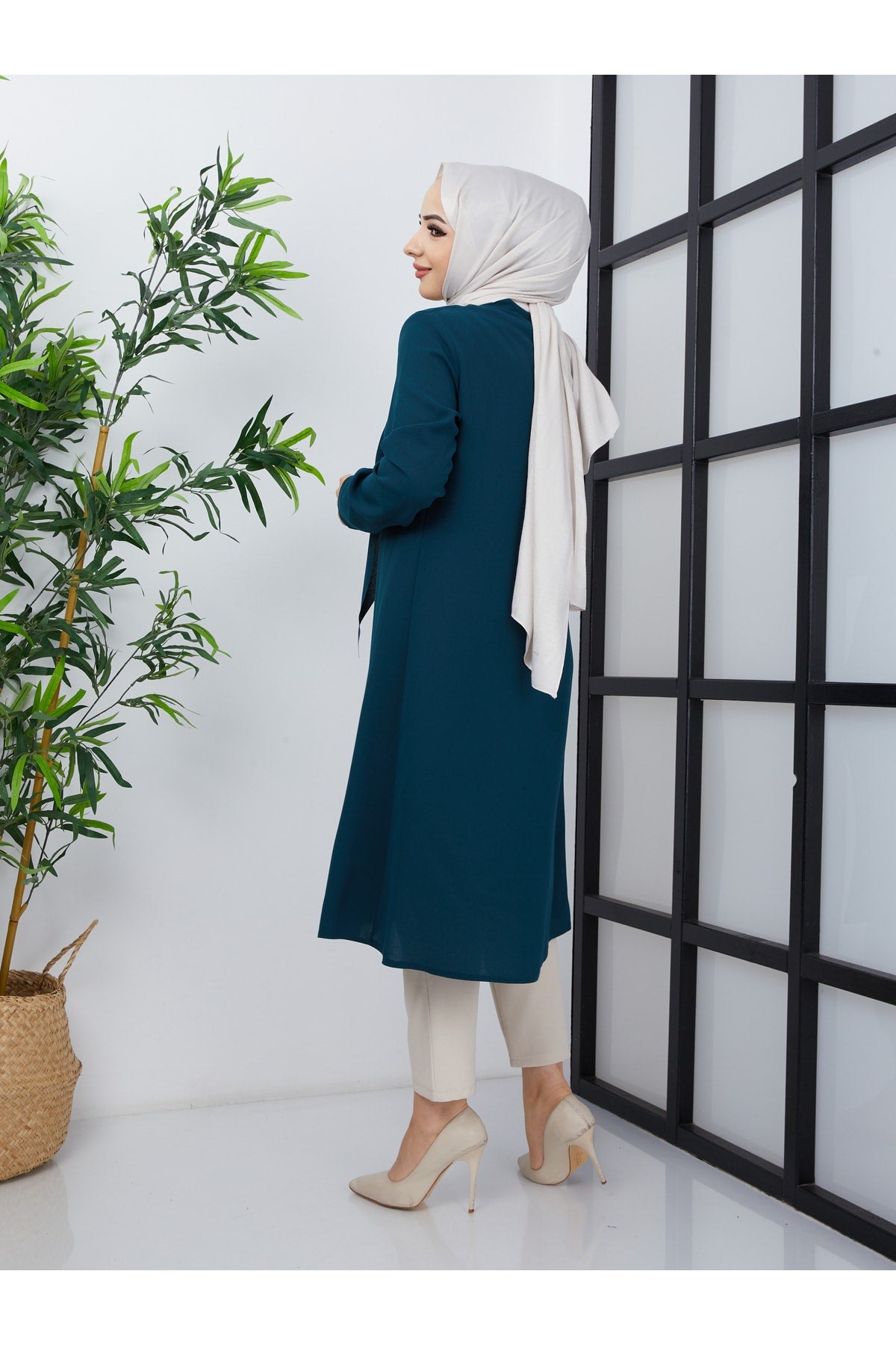 تونيك BELLİNA لون أخضر