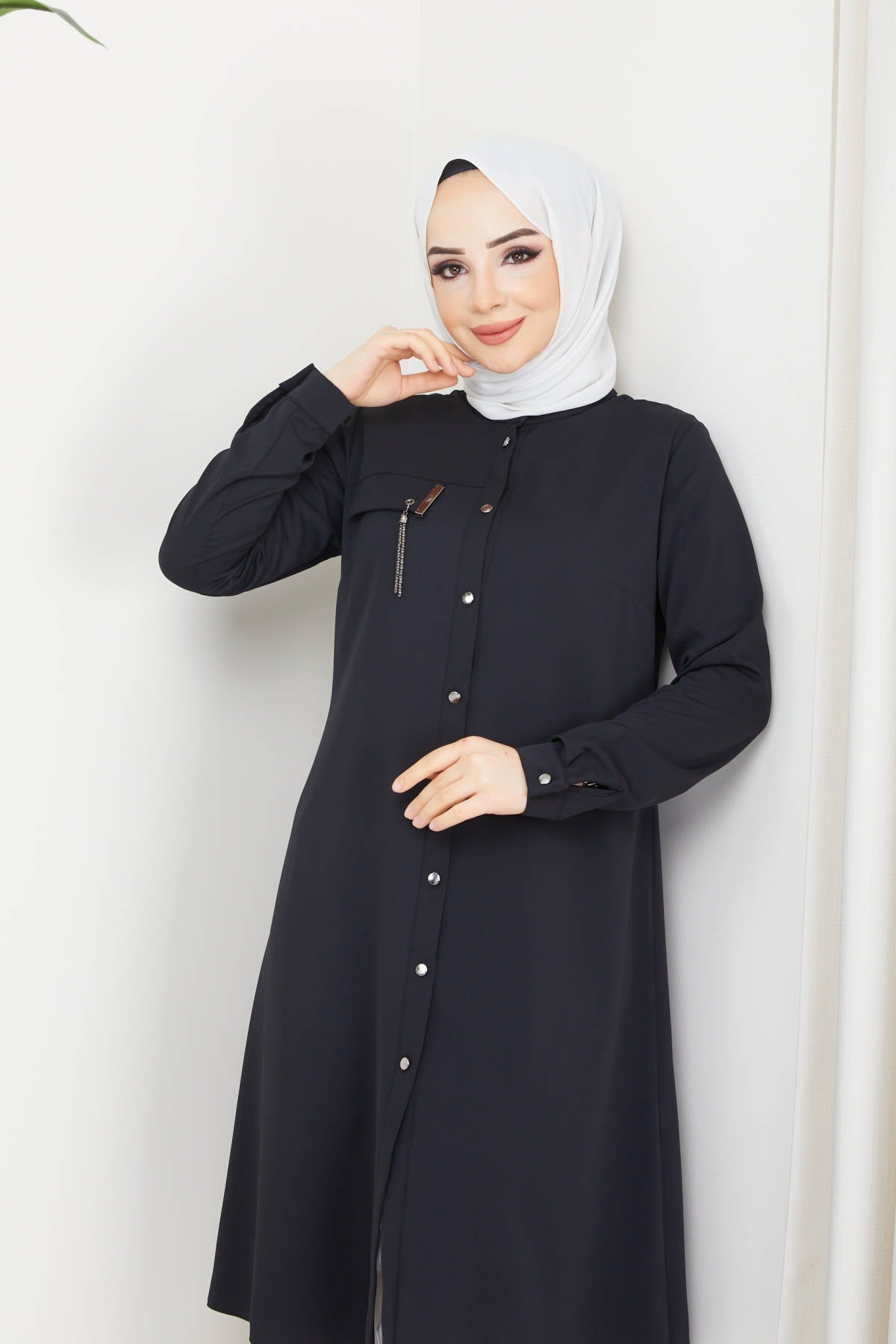 تونيك BELLİNA لون أسود